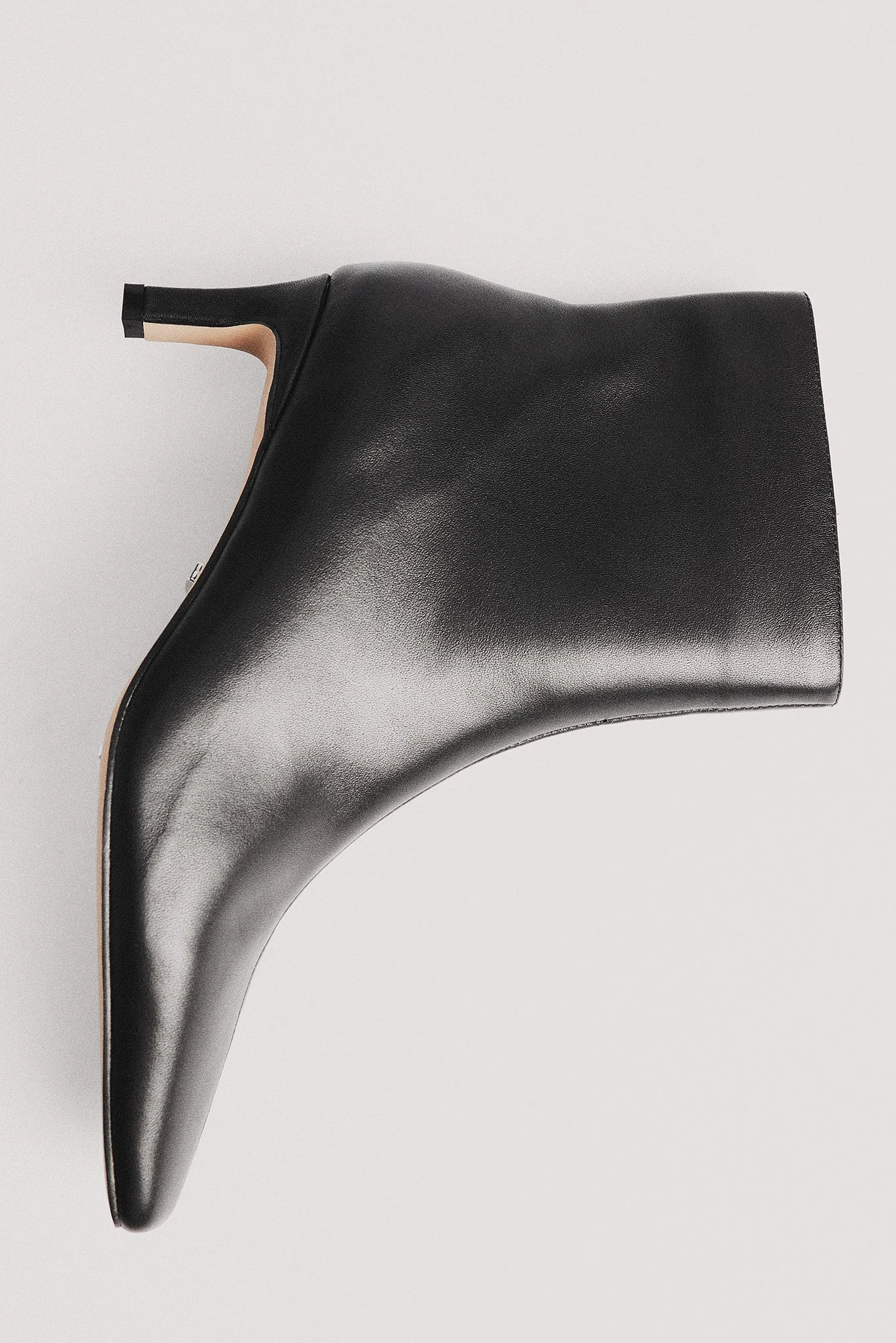 Stiletto-Lederstiefeletten