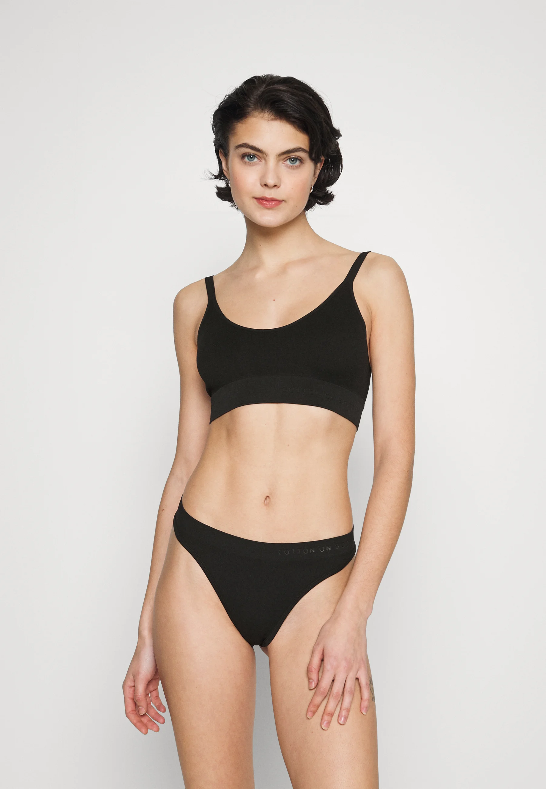 Conjunto de tanga de algodón sin costuras y largo - Tanga