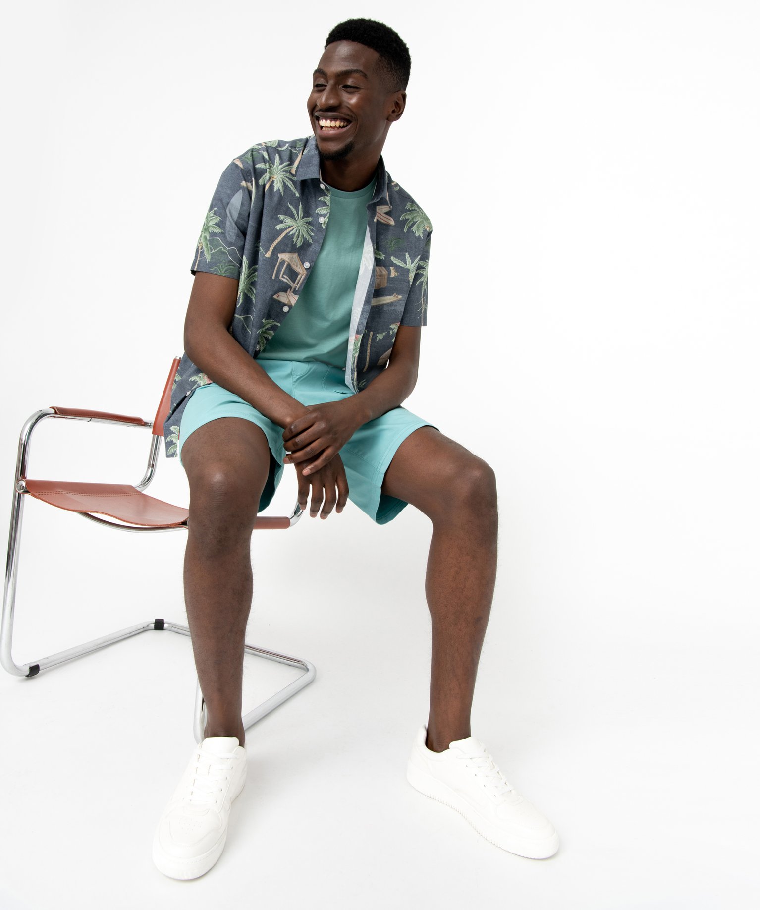 Bermuda en toile uni avec ceinture ajustable homme bleu | GEMO