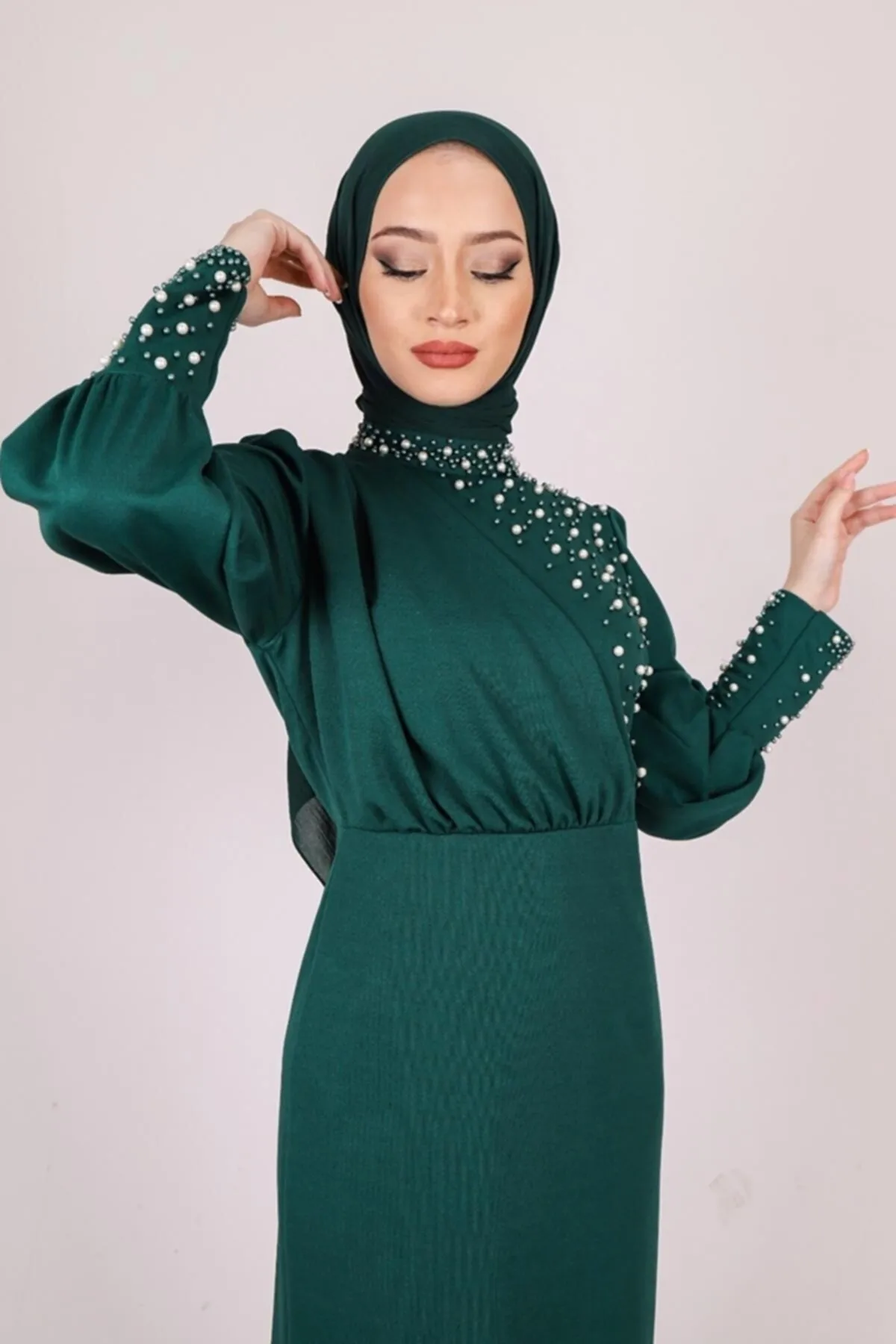 VOLT CLOTHİNG  Kleid für besondere Anlässe mit Perlendetail