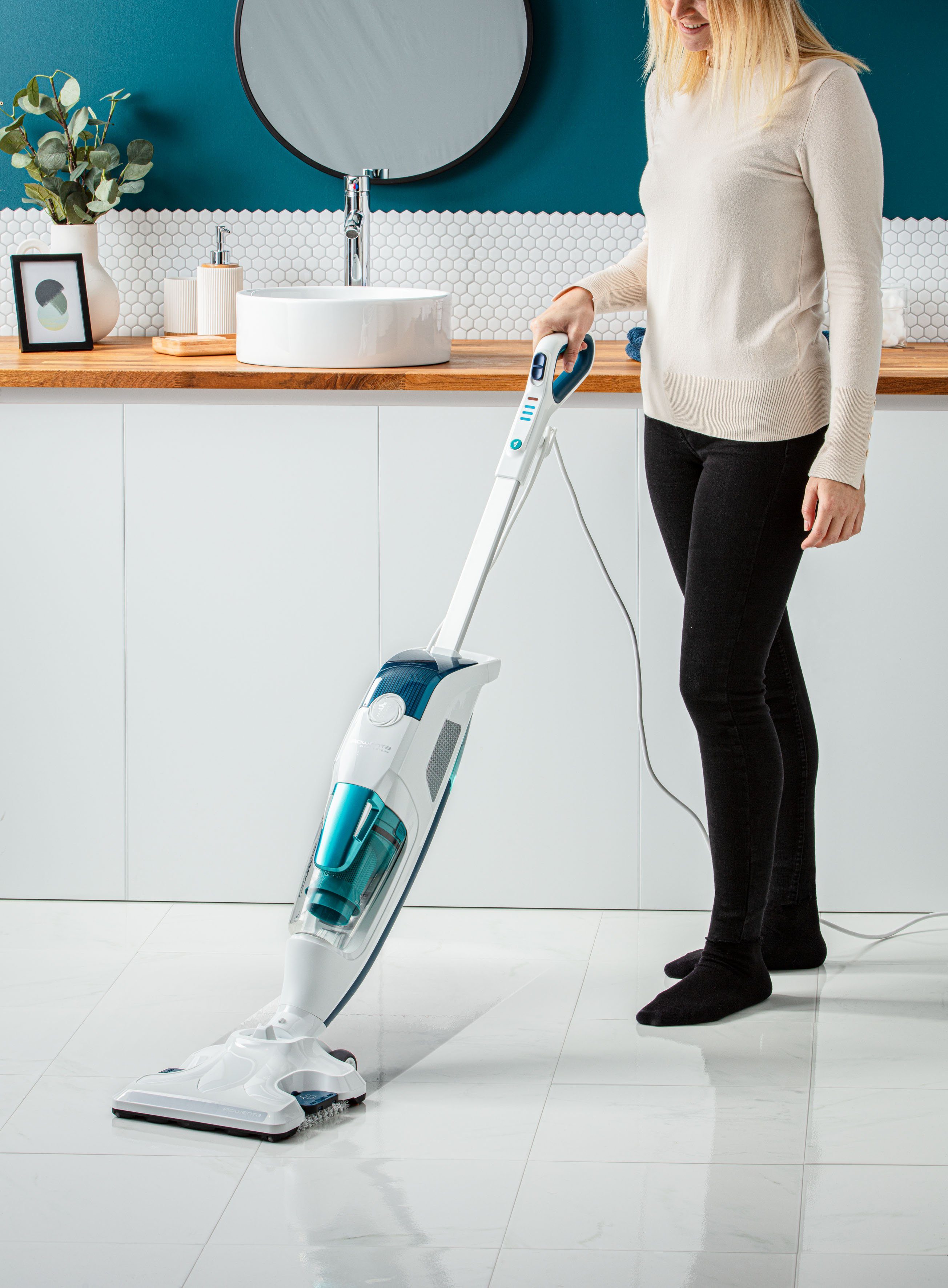 Rowenta Dampfreiniger + Staubsauger Clean&Steam Revolution RY7757, 1500 W, beutellos, gleichzeitig wischen und saugen, alle Bodenarten, Anti-Kalk-Kartusche