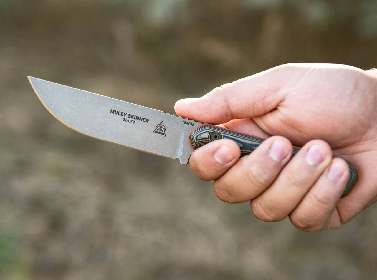 Muley Skinner Tan Black G10