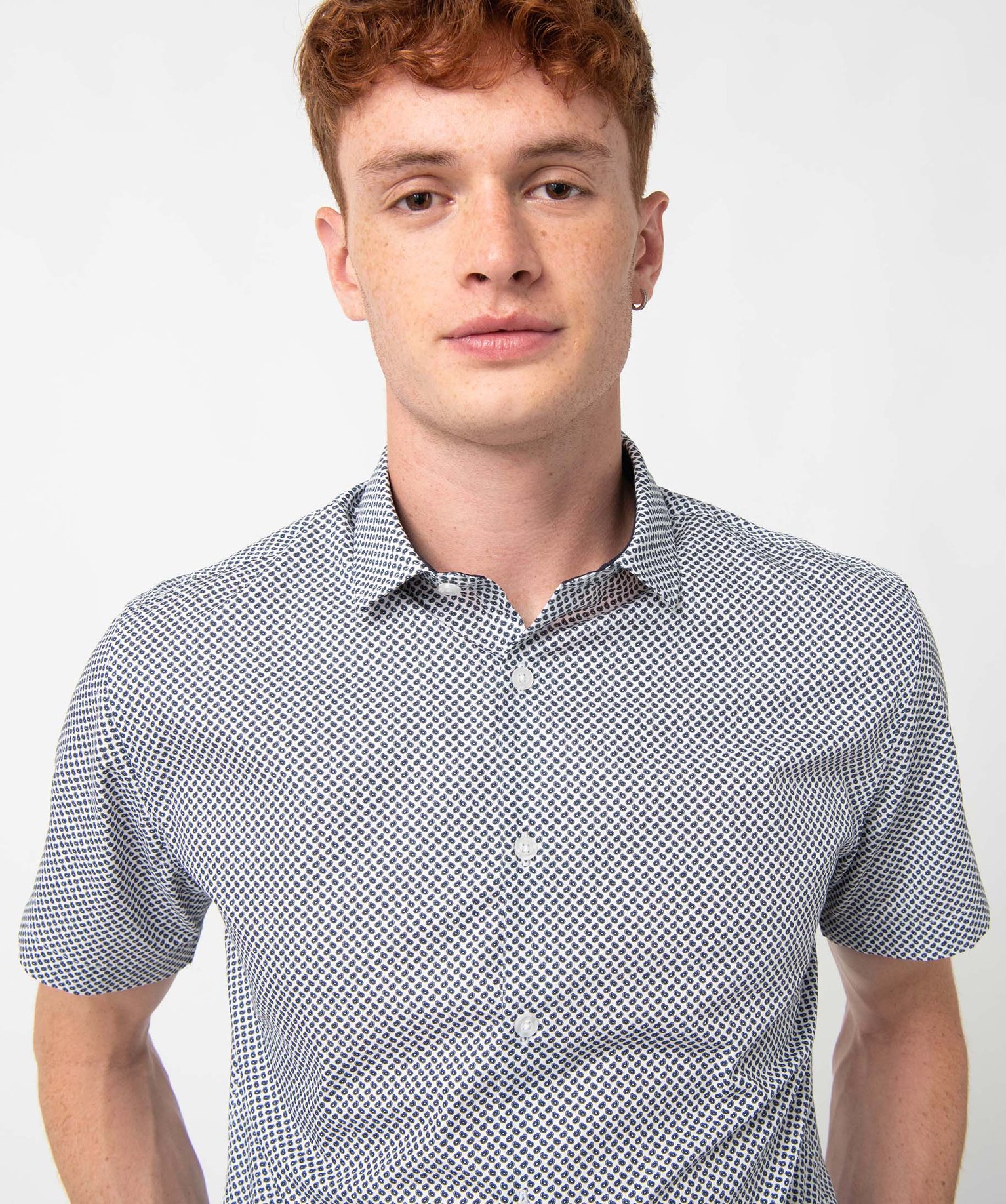 Chemise homme à manches courtes avec micro-motifs cachemire imprime | GEMO