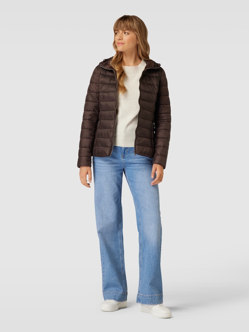 Steppjacke mit Kapuze in schokobraun