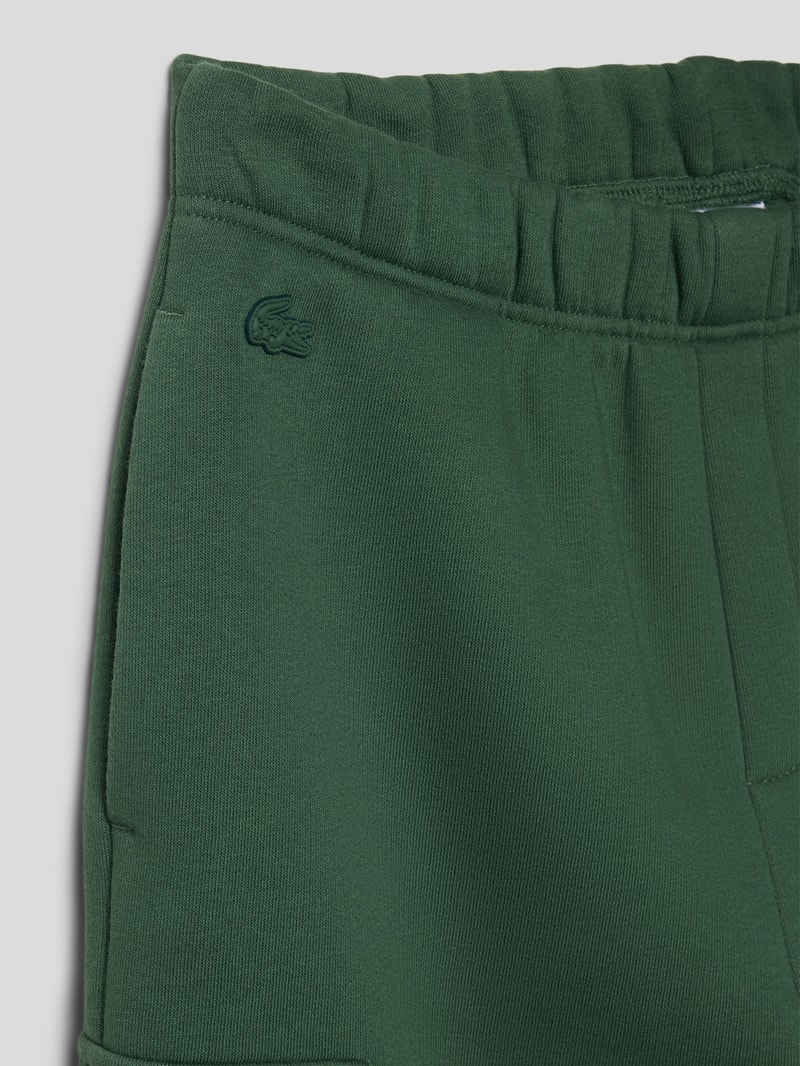 Sweatpants mit Logo-Stitching in dunkelgrün