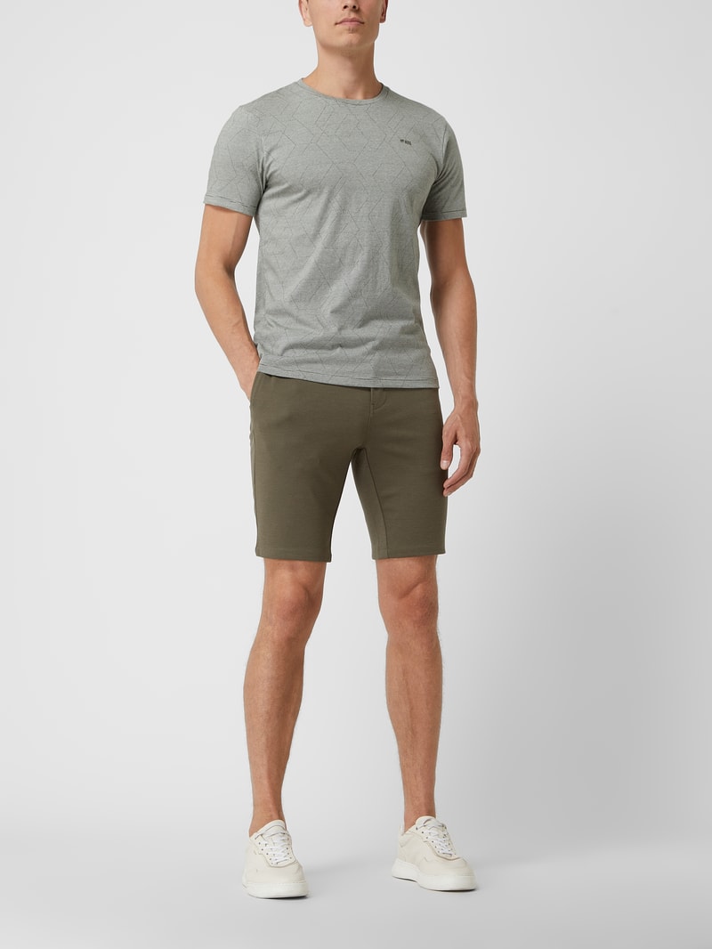 Shorts aus Piqué in olivgrün
