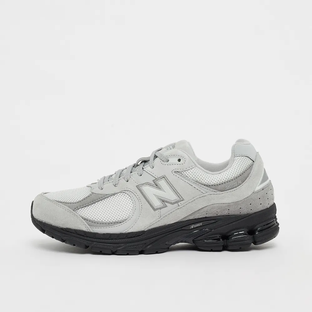 New Balance 2002 M2002RZG / grau