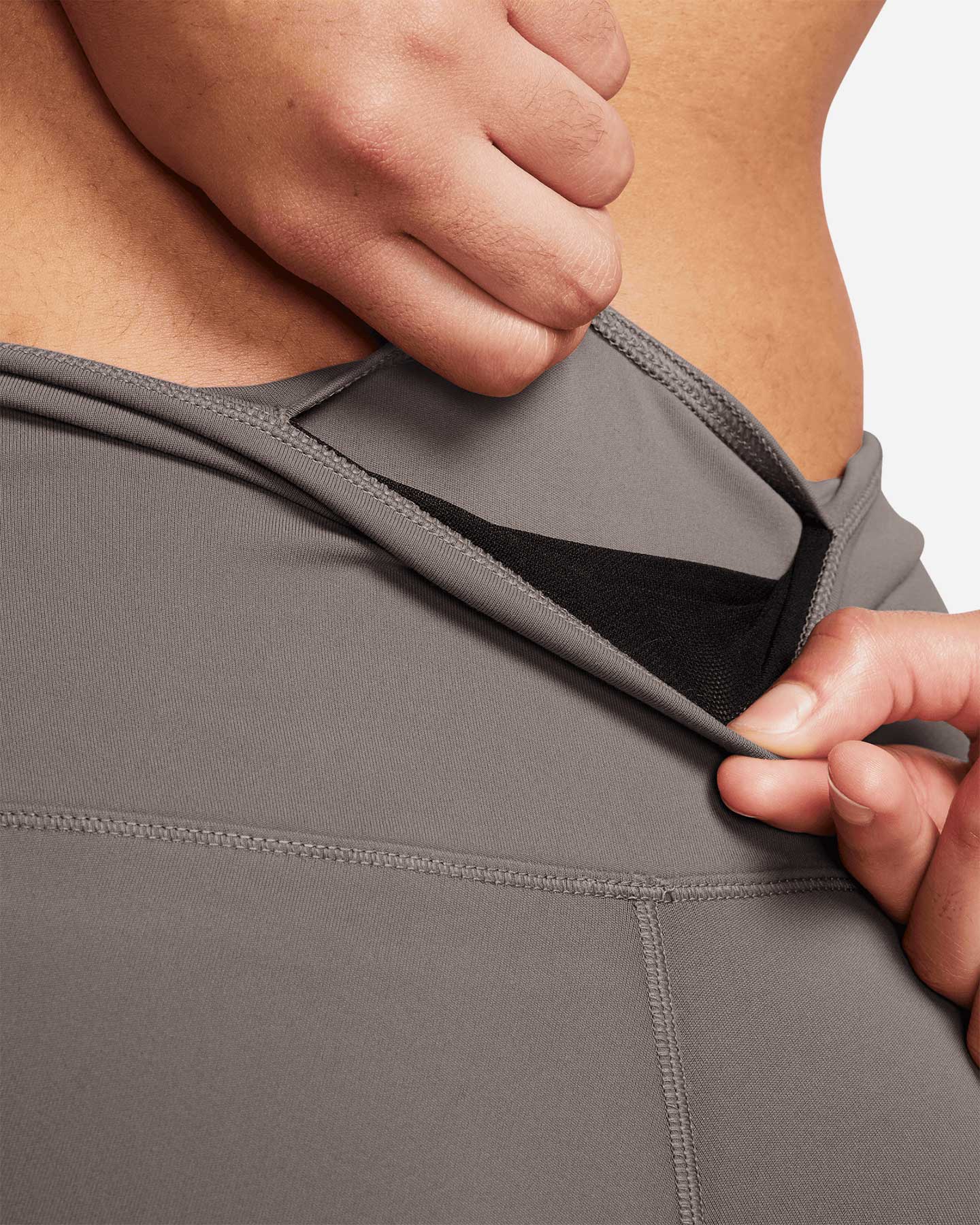Legíny Nike Dri Fit One Tight W FN3226-004