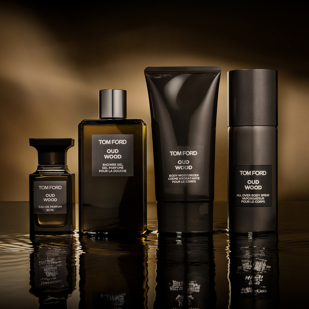 Tom Ford Oud Wood Vaporisateur pour le Corps