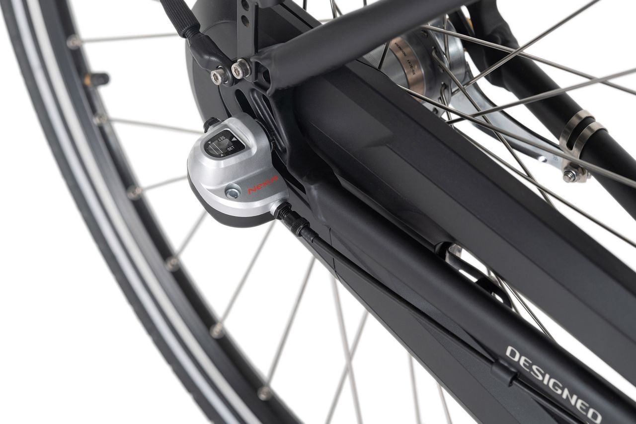 KS Cycling Adore Alu E-City-Bike Damen 28'' Cantaloupe schwarz Frontmotor 36 V/10,4 Ah 3 Gänge