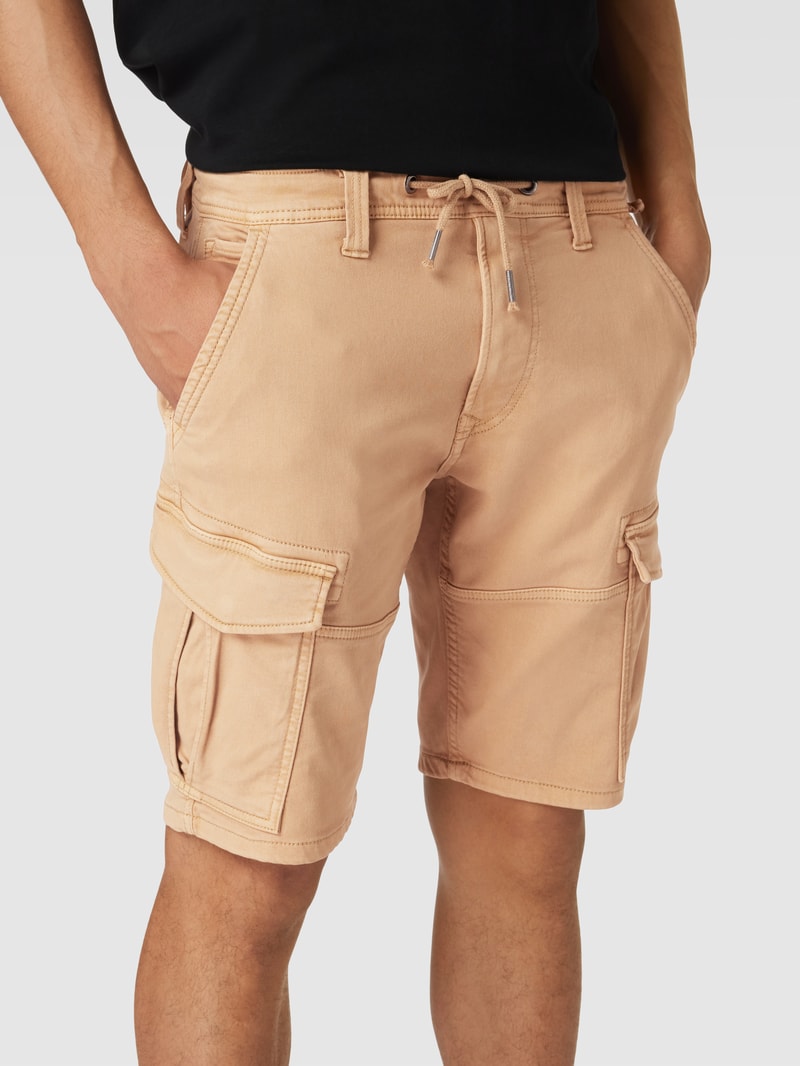 Shorts mit Cargotaschen Modell 'JARED' in camel