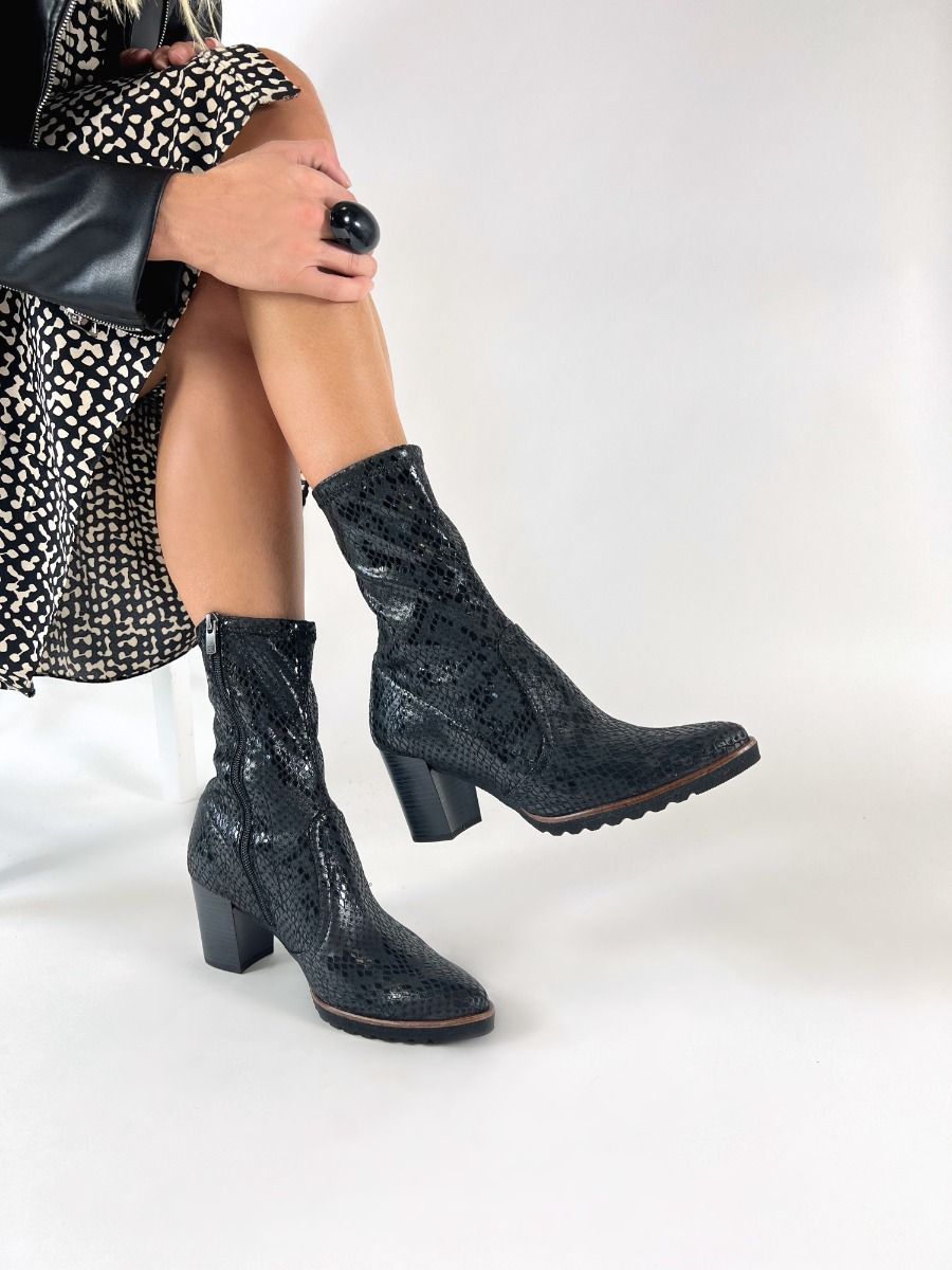 Dorking  THAIS 7892 - noir