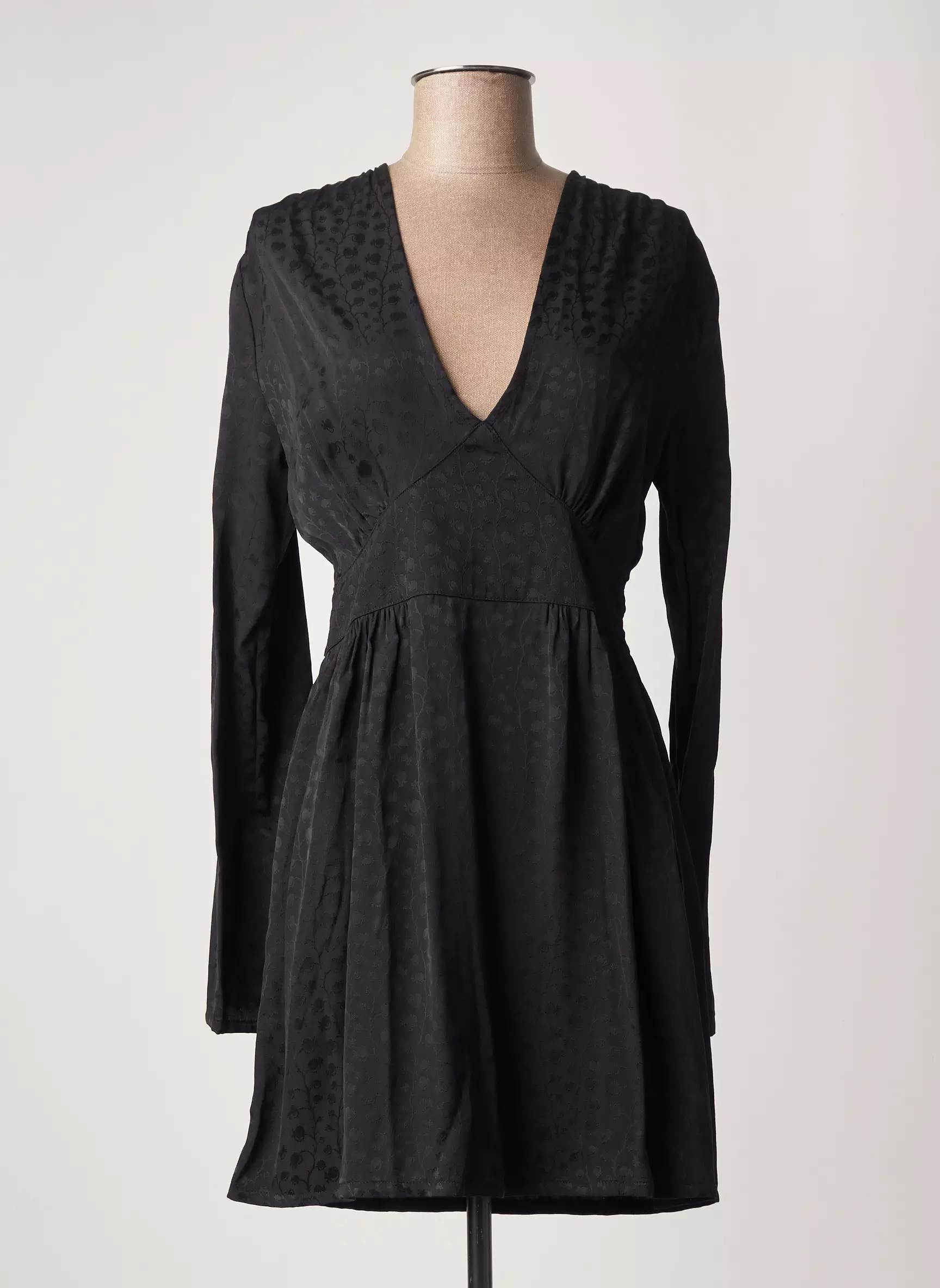 Bizance Robes Courtes Femme couleur noir