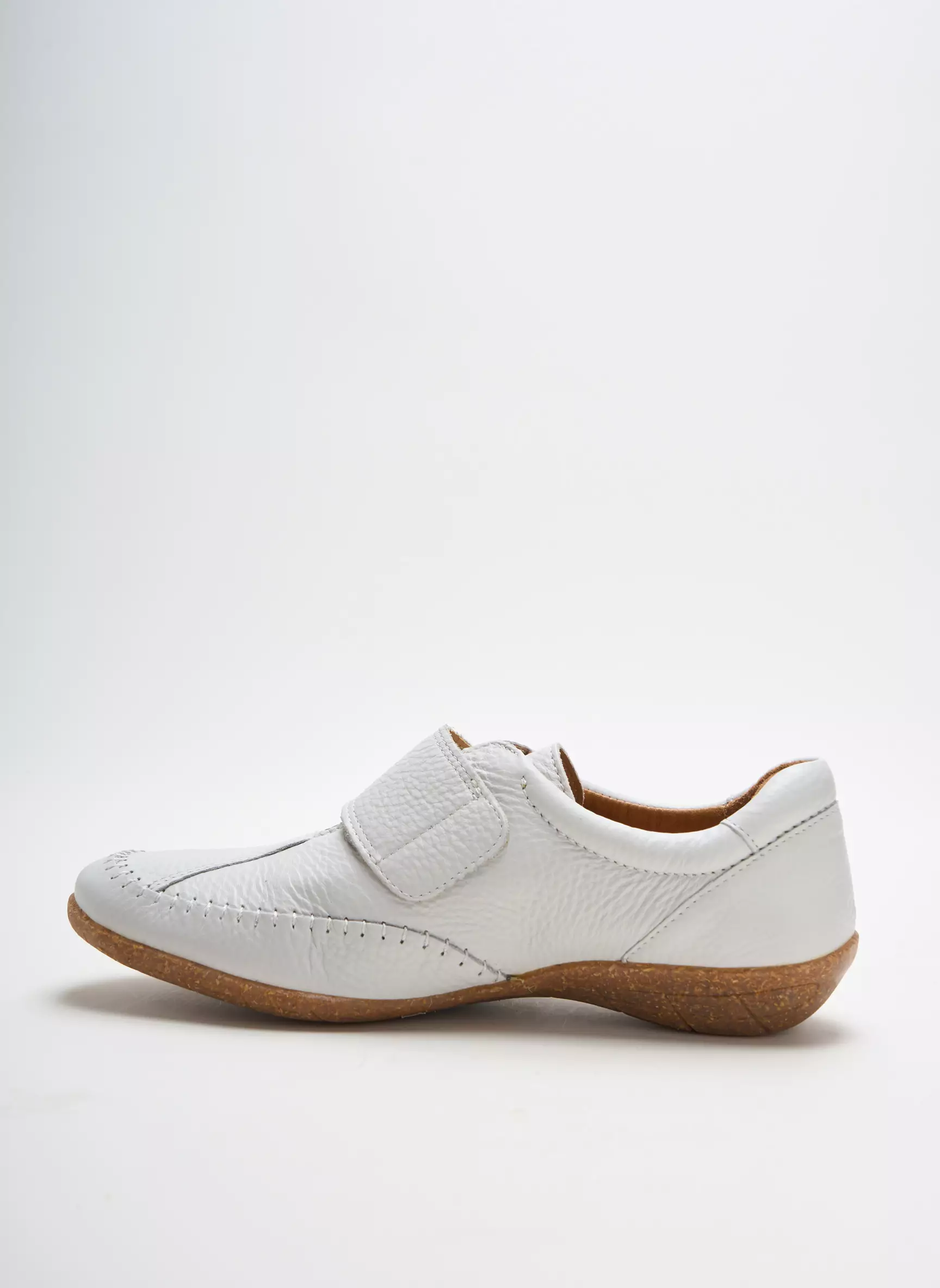 Aco Chaussures Confort Femme couleur blanc