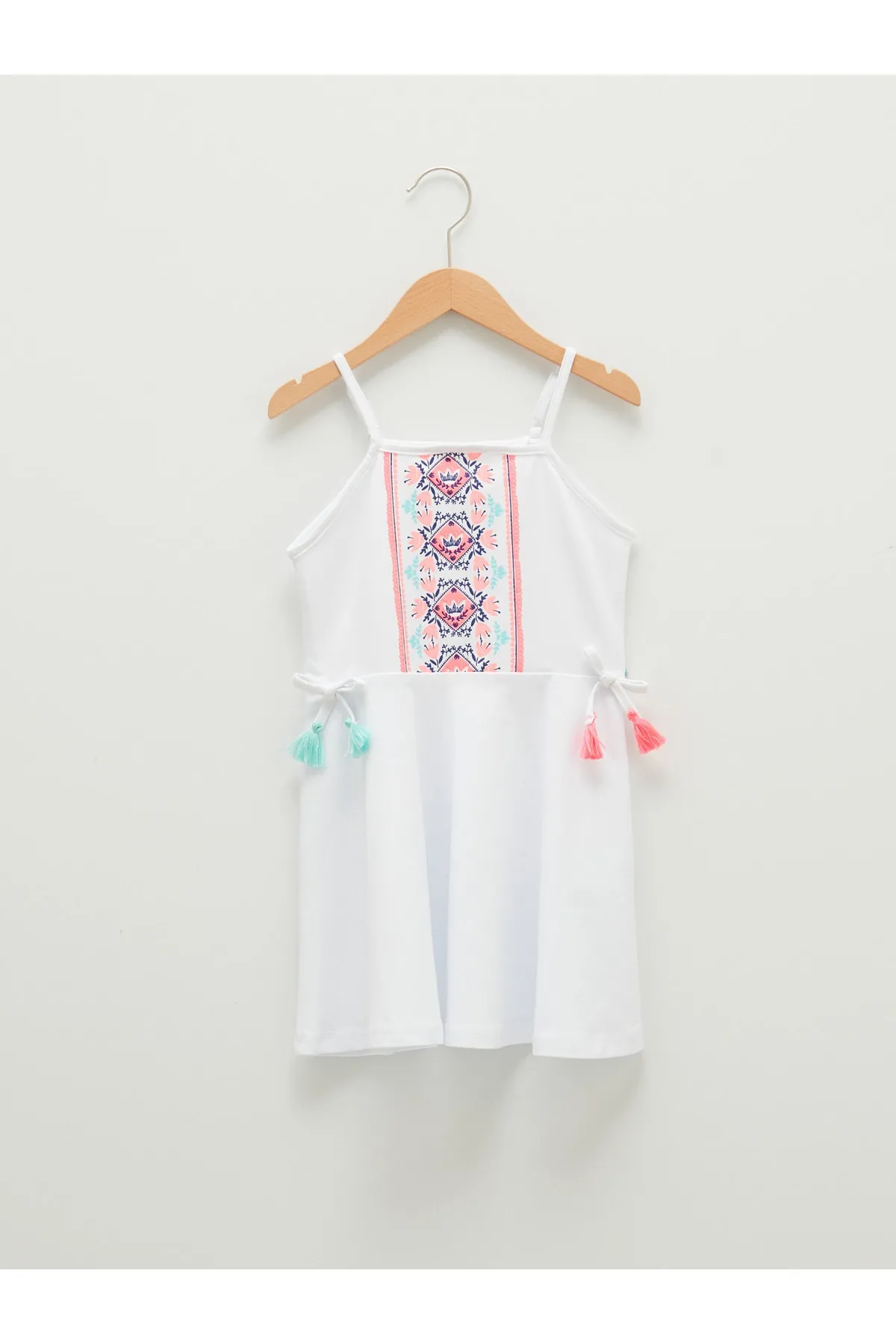 LC Waikiki  Gemustertes, ausgestelltes Mädchenkleid mit quadratischem Ausschnitt und Riemen