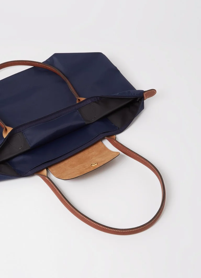 Longchamp Le Pliage -olkalaukku L nahkayksityiskohdilla