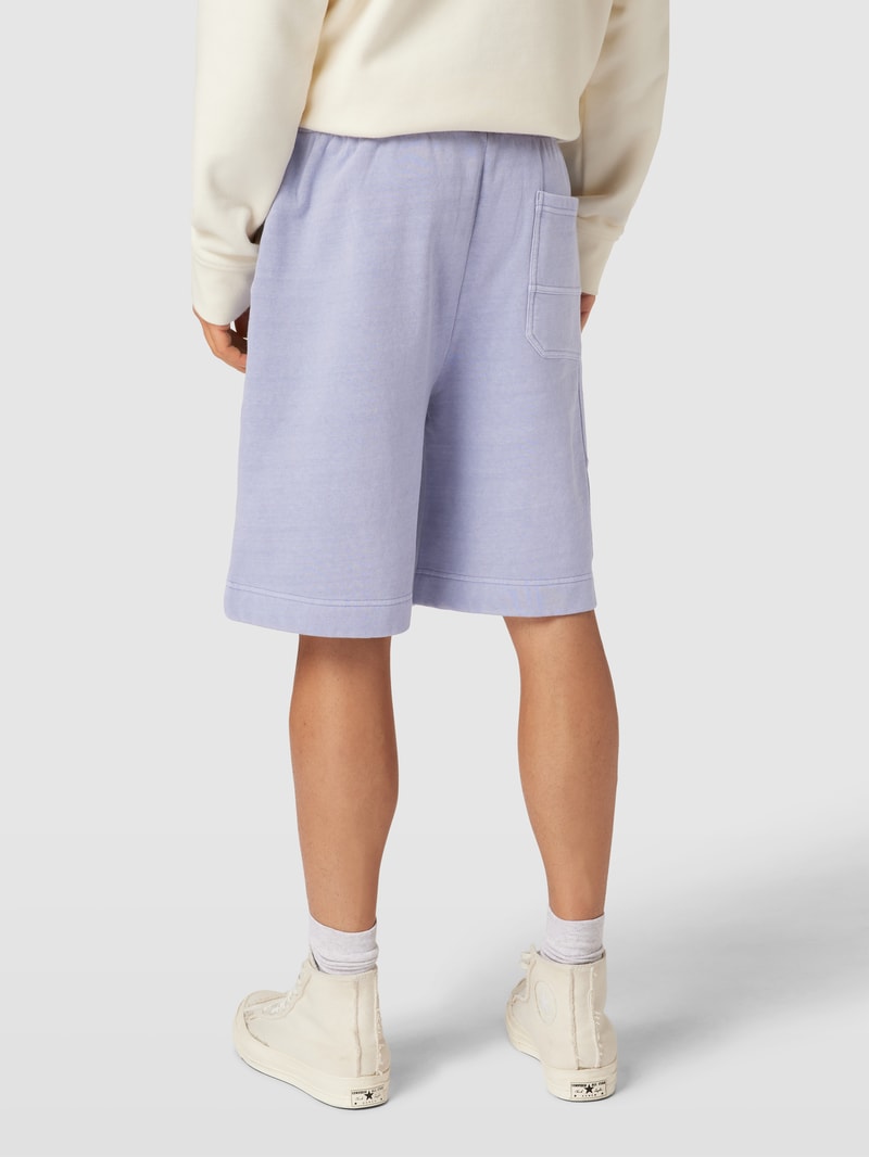 Shorts mit Label-Stitching Modell 'Neon' in lila