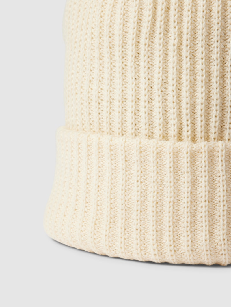 Beanie mit breitem Umschlag in sand