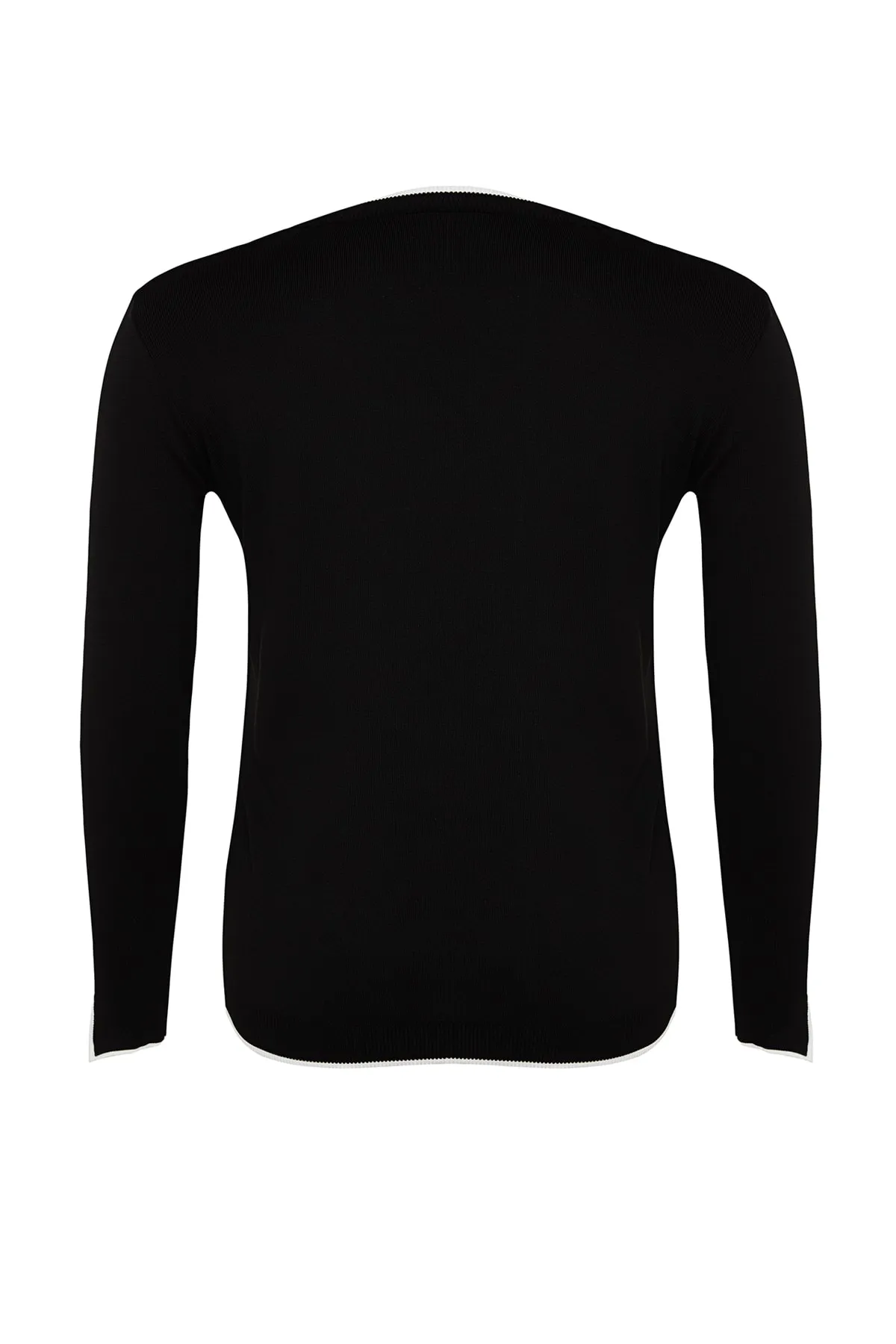 Trendyol Curve  Gestreifter Strick-Cardigan mit schwarzen Goldknöpfen und detaillierten Knöpfen TBBAW24AV00014