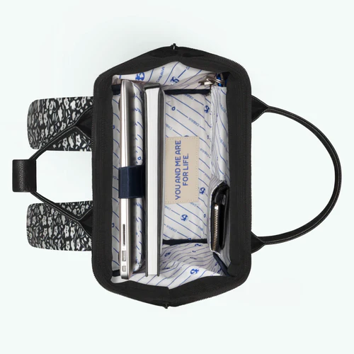 Adventurer Small Catania Black Backpack