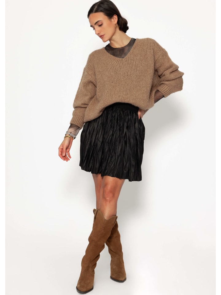 SASSYCLASSY Plissierter Rock aus Kunstleder in Schwarz günstig kaufen