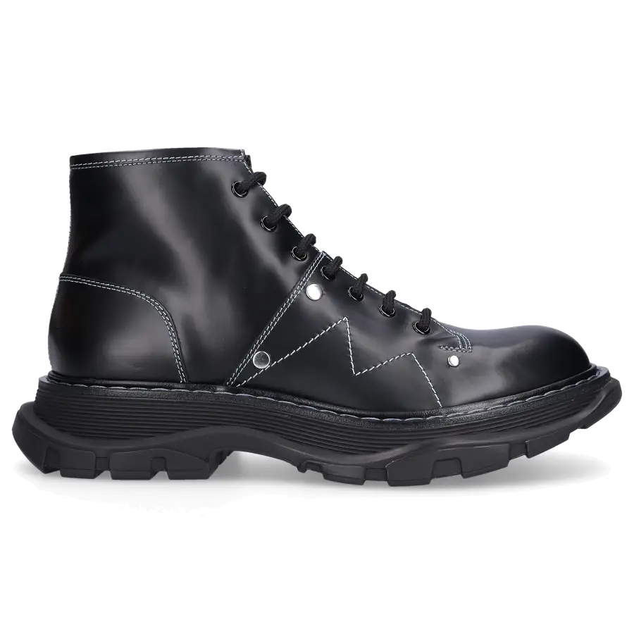 Alexander McQueen - Stiefeletten WHX50 Kalbsleder - schwarz