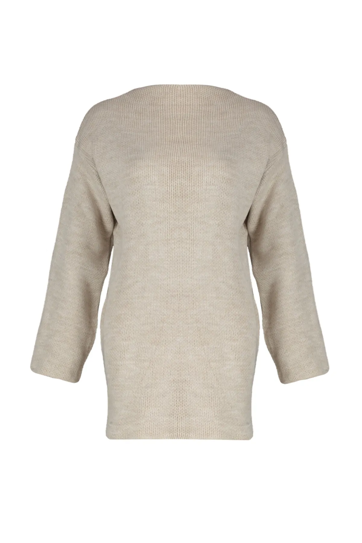 Trendyol Modest  Beiger, musterloser Strickpullover mit Rundhalsausschnitt TCTAW23KZ00011