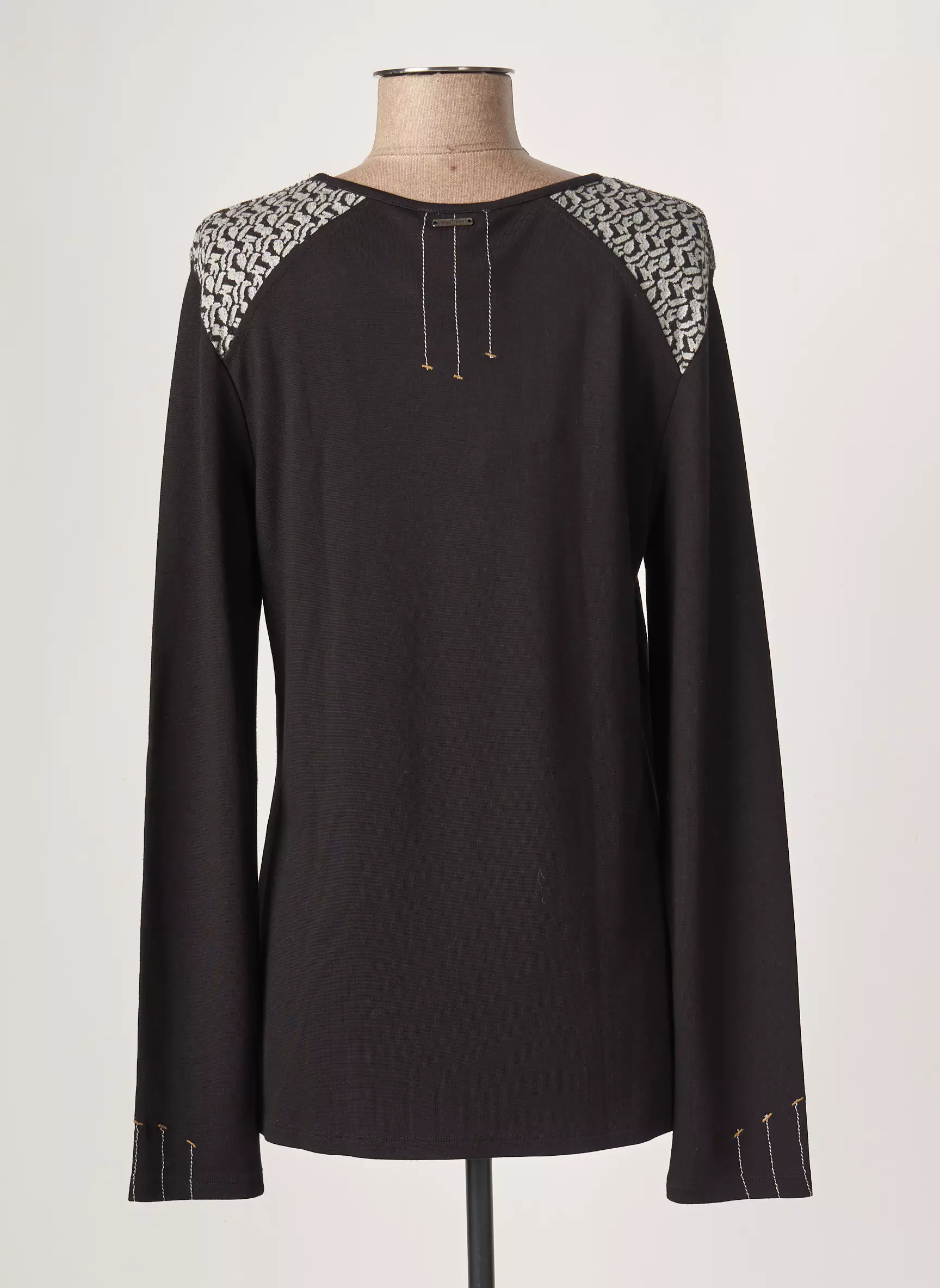 Agathe   Louise Tshirts Femme couleur noir