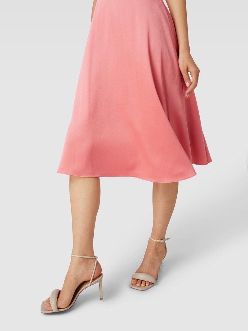 Cocktailkleid in Wickel-Optik in apricot