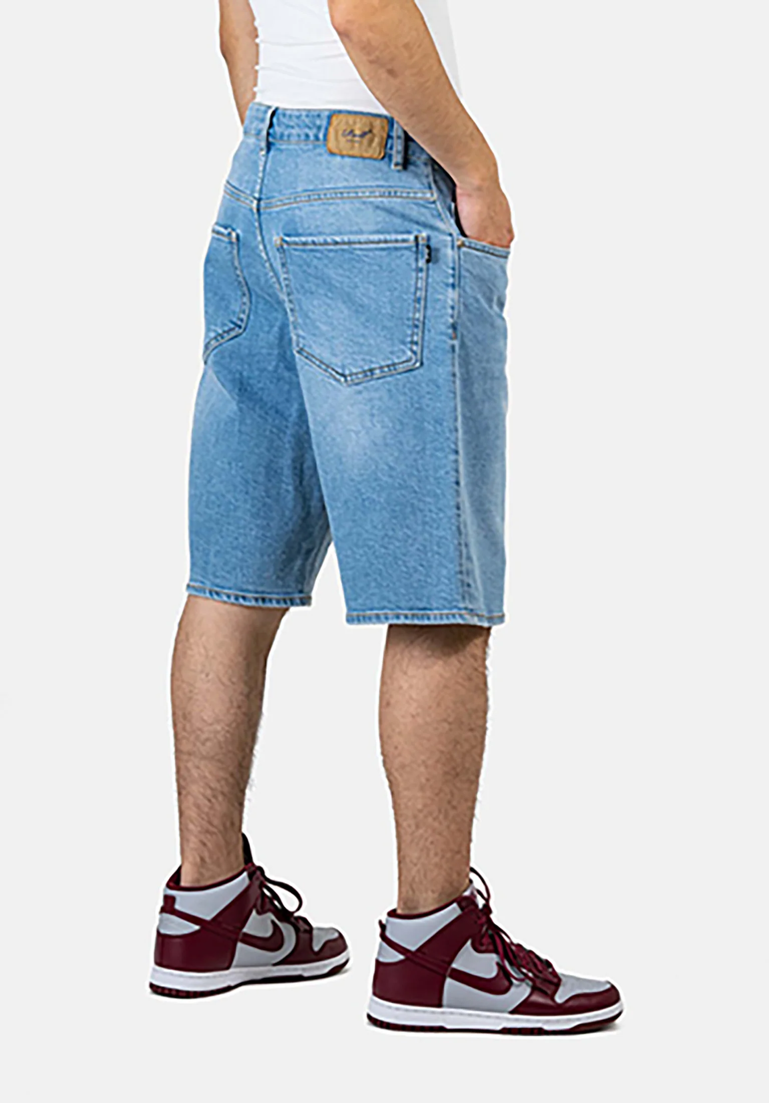Solid Short