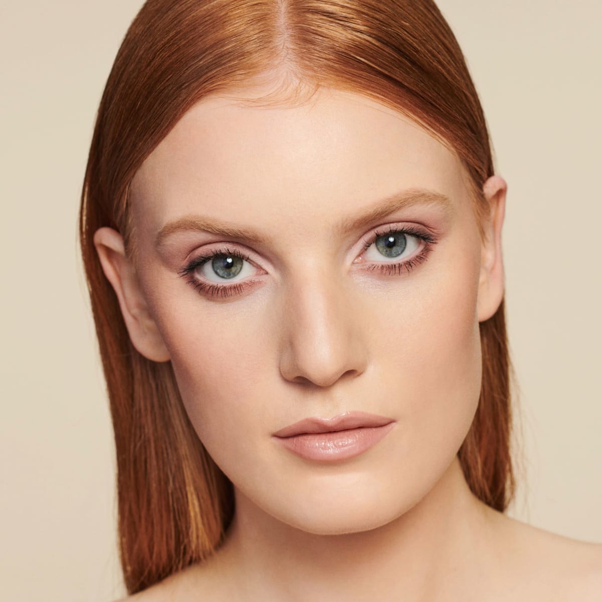 Mascara Lift Up Volume & Lift Power Hold Waterproof 010 Deep Black, 11 ml
