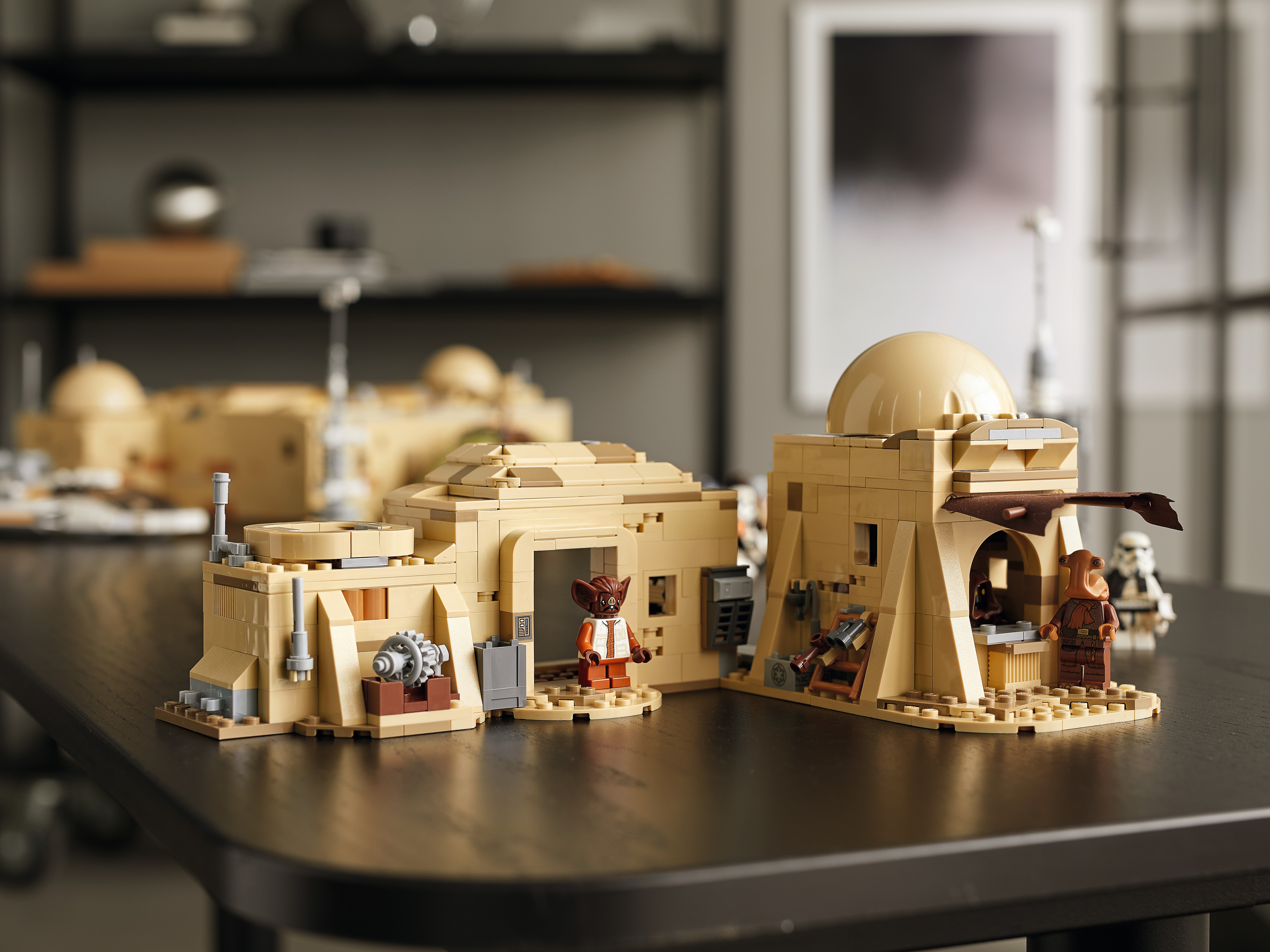 Mos Eisley Cantina™ 75290