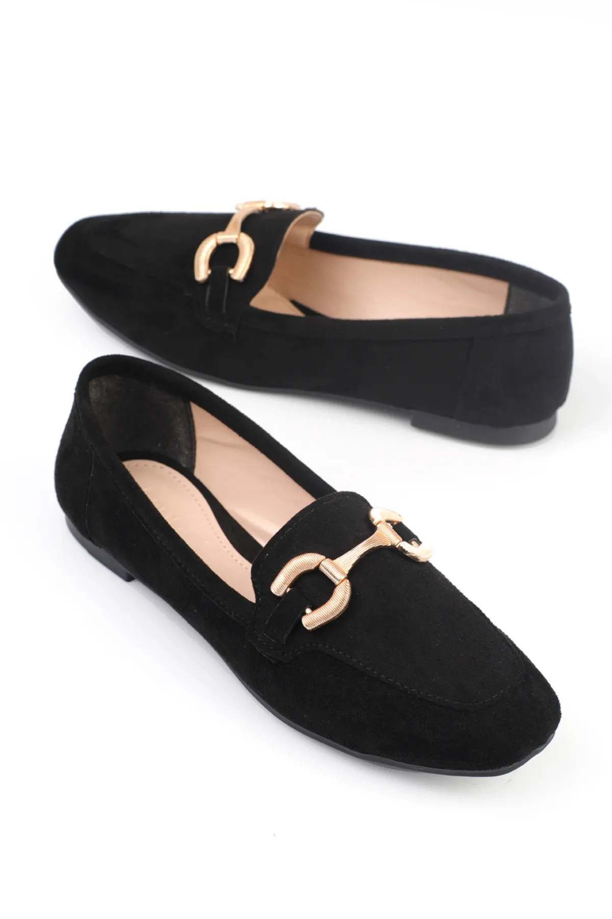 Capone Outfitters  Damen-Loafer mit Schnallenzubehör vorne
