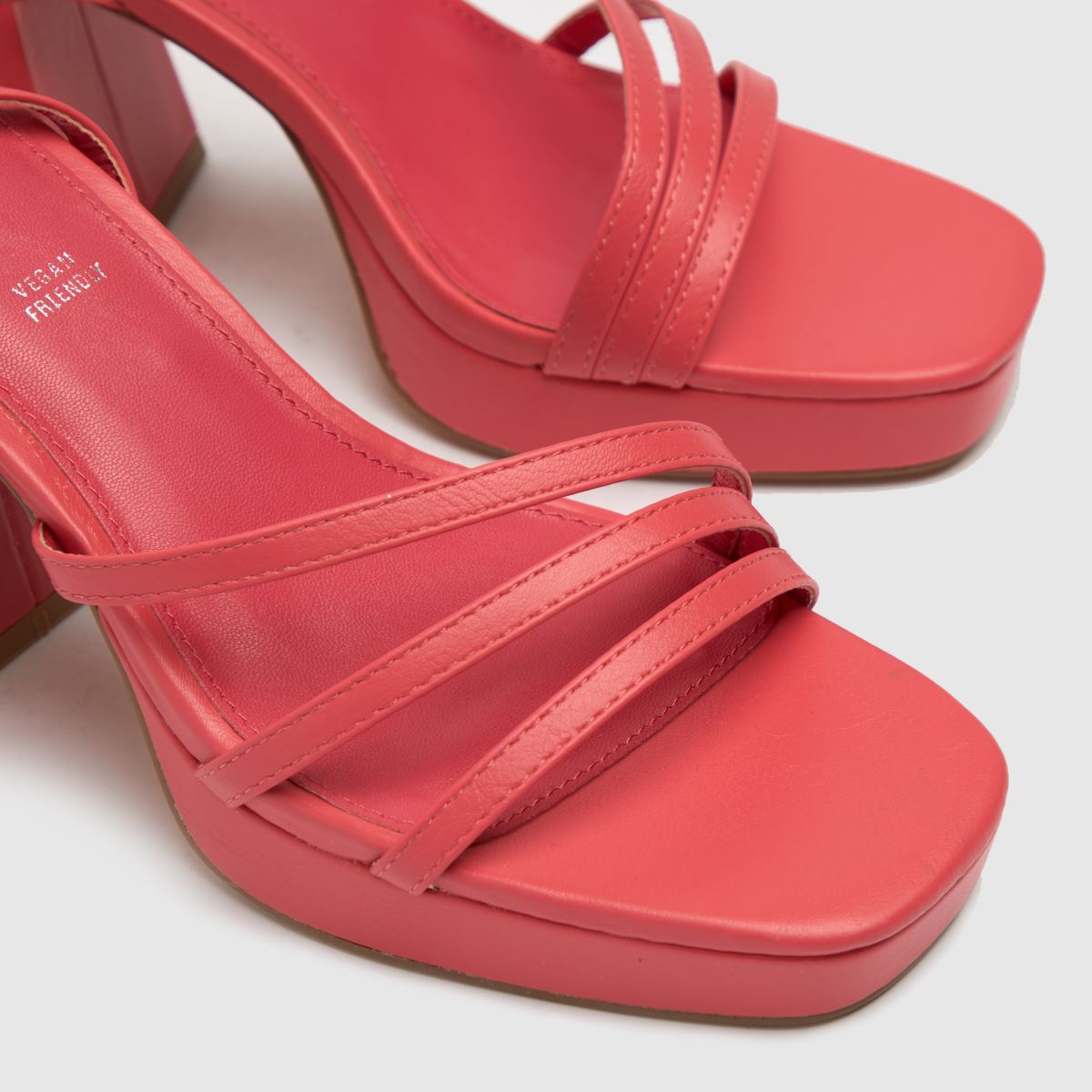 Schuh Swae – Rosa, grova högklackade platåskor