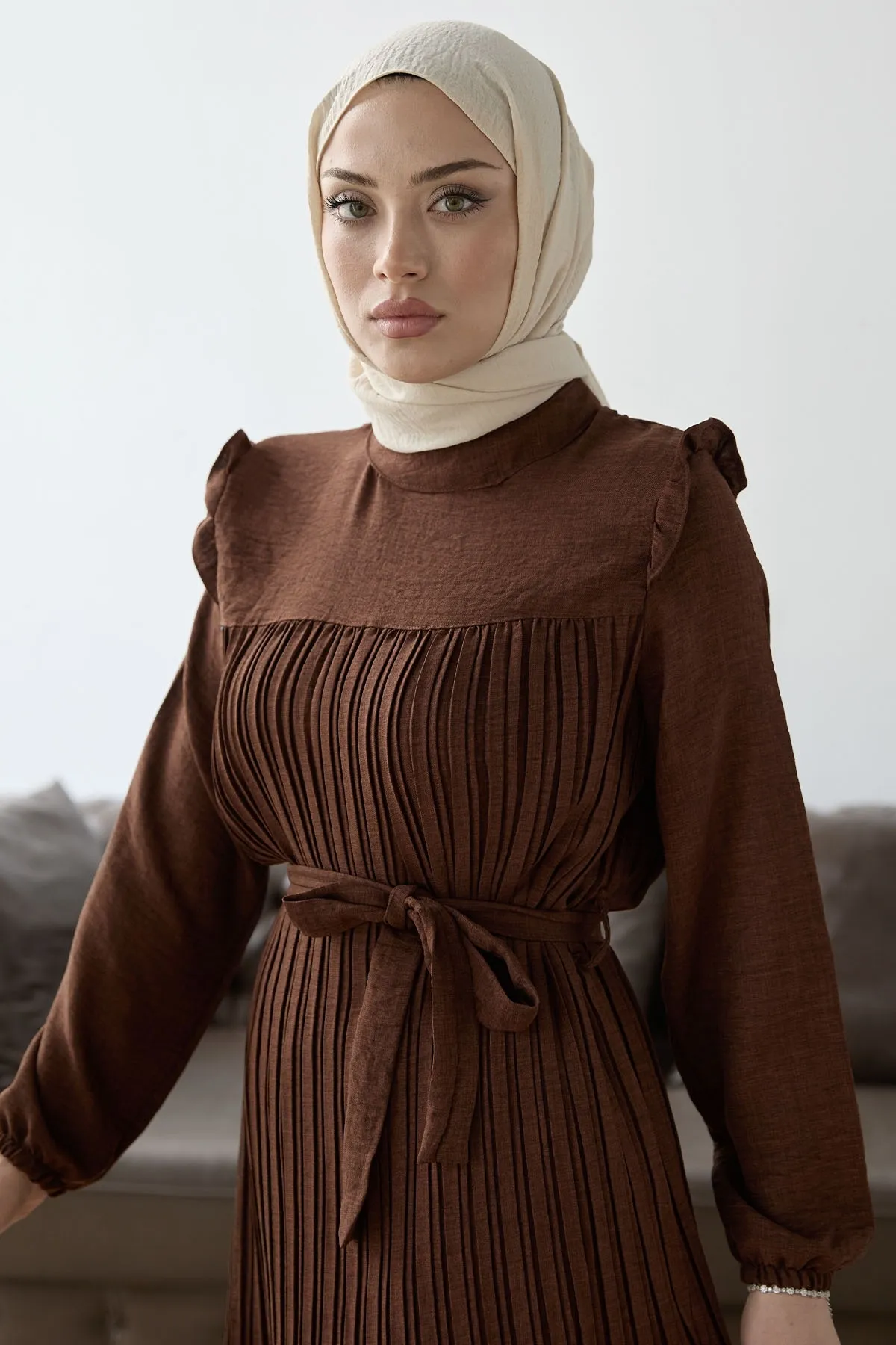 InStyle  Set mit plissiertem Rüschendetail vorne - Braun