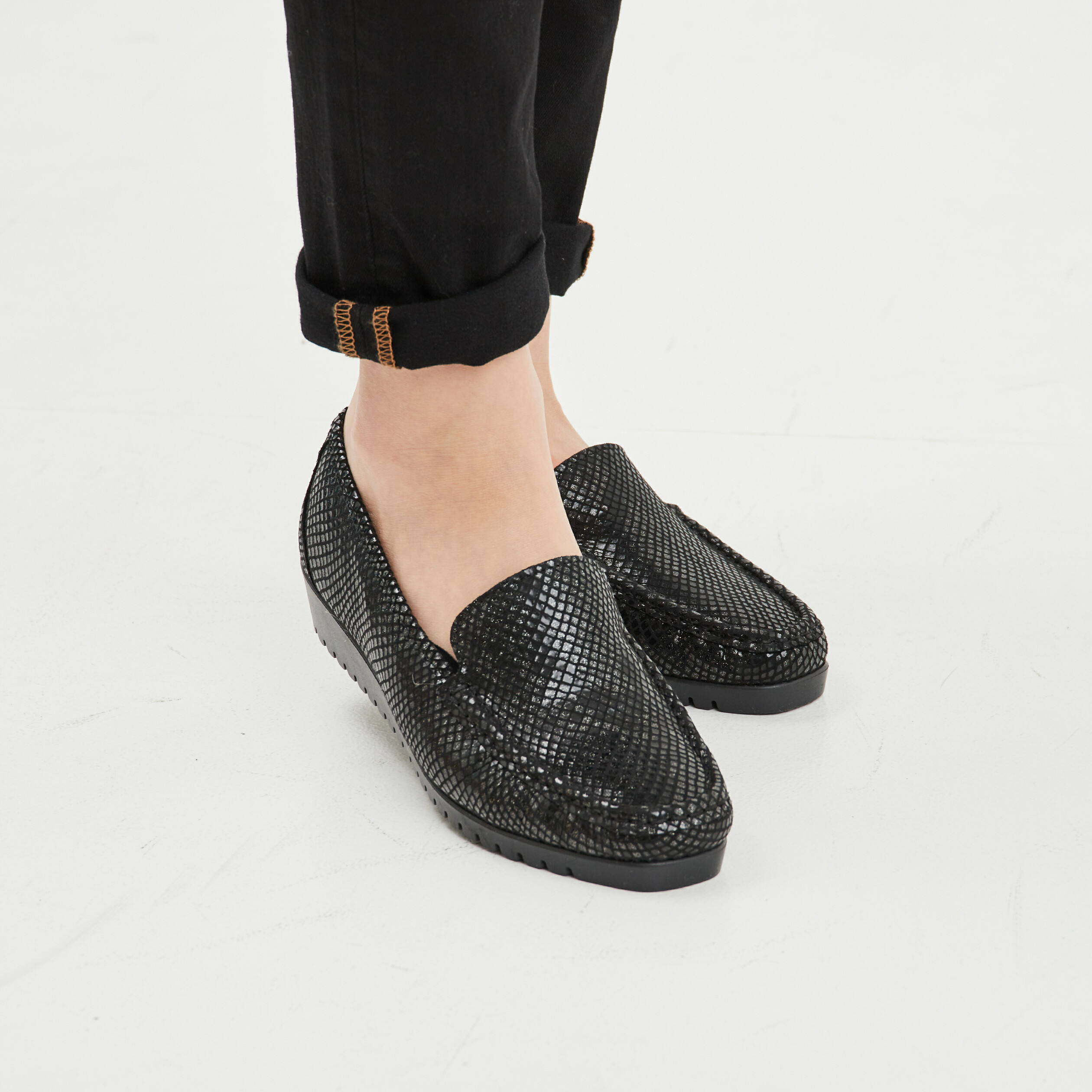 Mocassins en cuir compensés pied large marron femme | La Halle