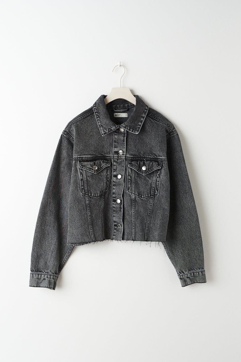 Short denim jacket