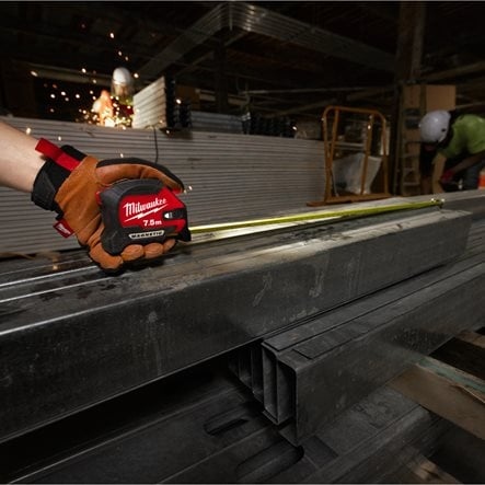Milwaukee Accessories 4932492469 Magnetna mjerna traka s LED svjetlom 7,5 m x 30 mm