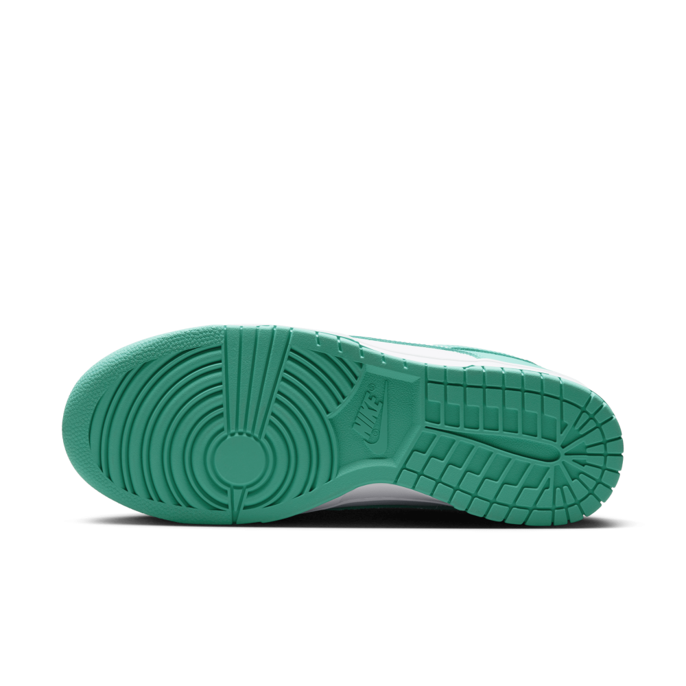 Nike Dunk Low Retro DV0833-101 / weiss