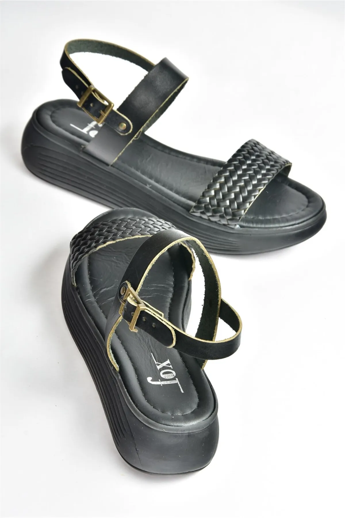 Fox Shoes  Schwarze Damen-Sandalen aus echtem Leder, gestrickt, Modell Daily, M291053603