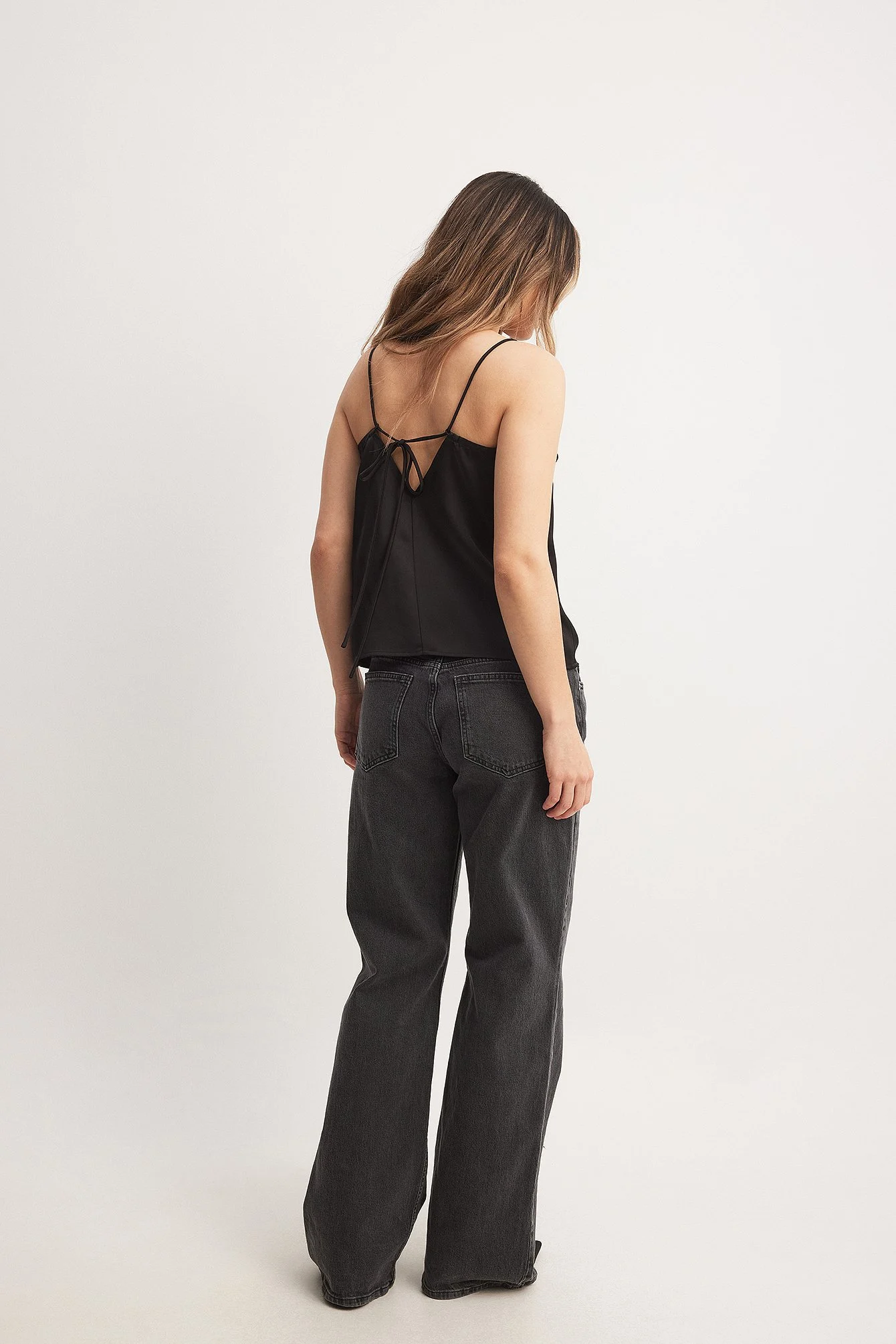 Satin-Singlet mit Schnürung am Rücken