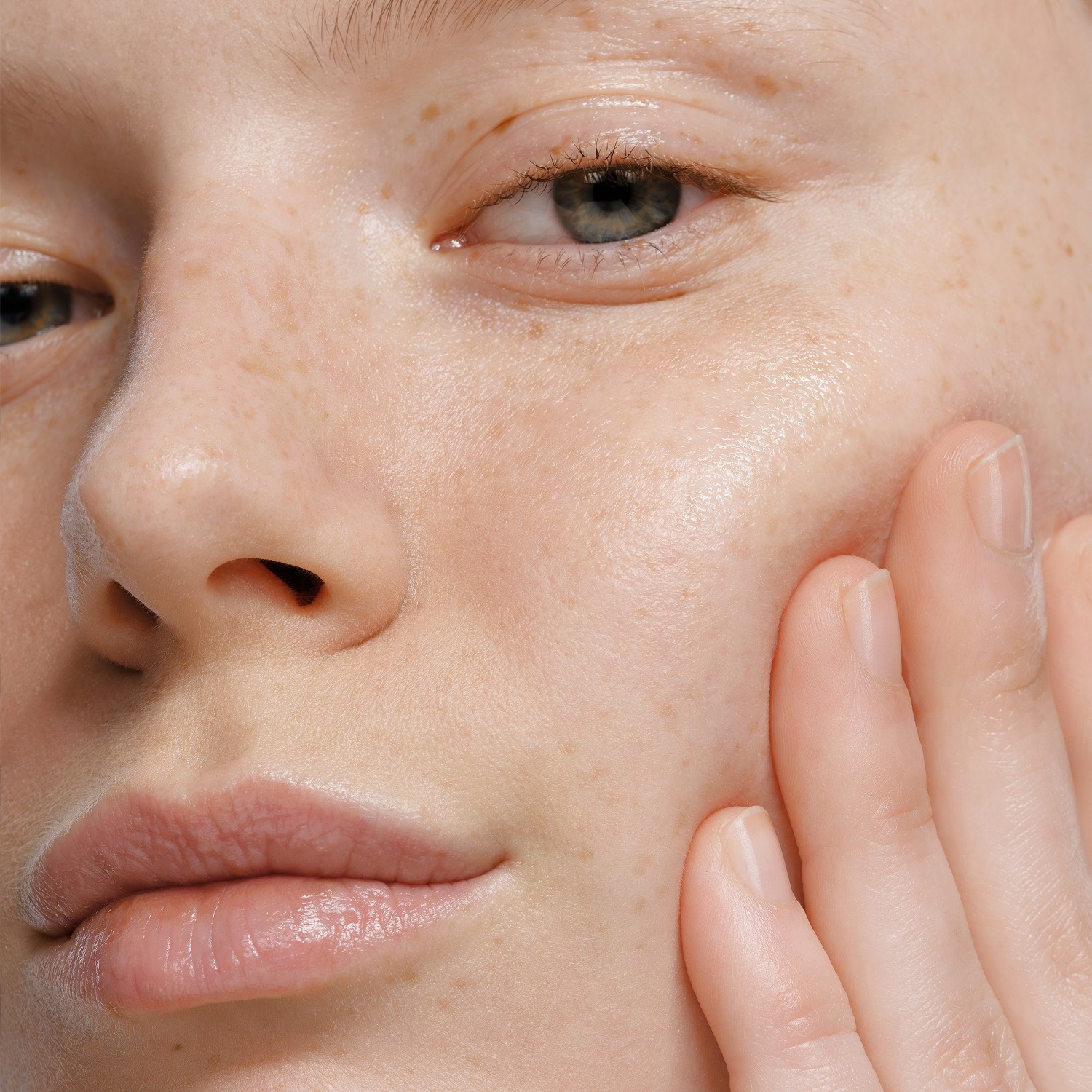 MÁDARA Botanic Activist 4-Part Mini Renovation Routine