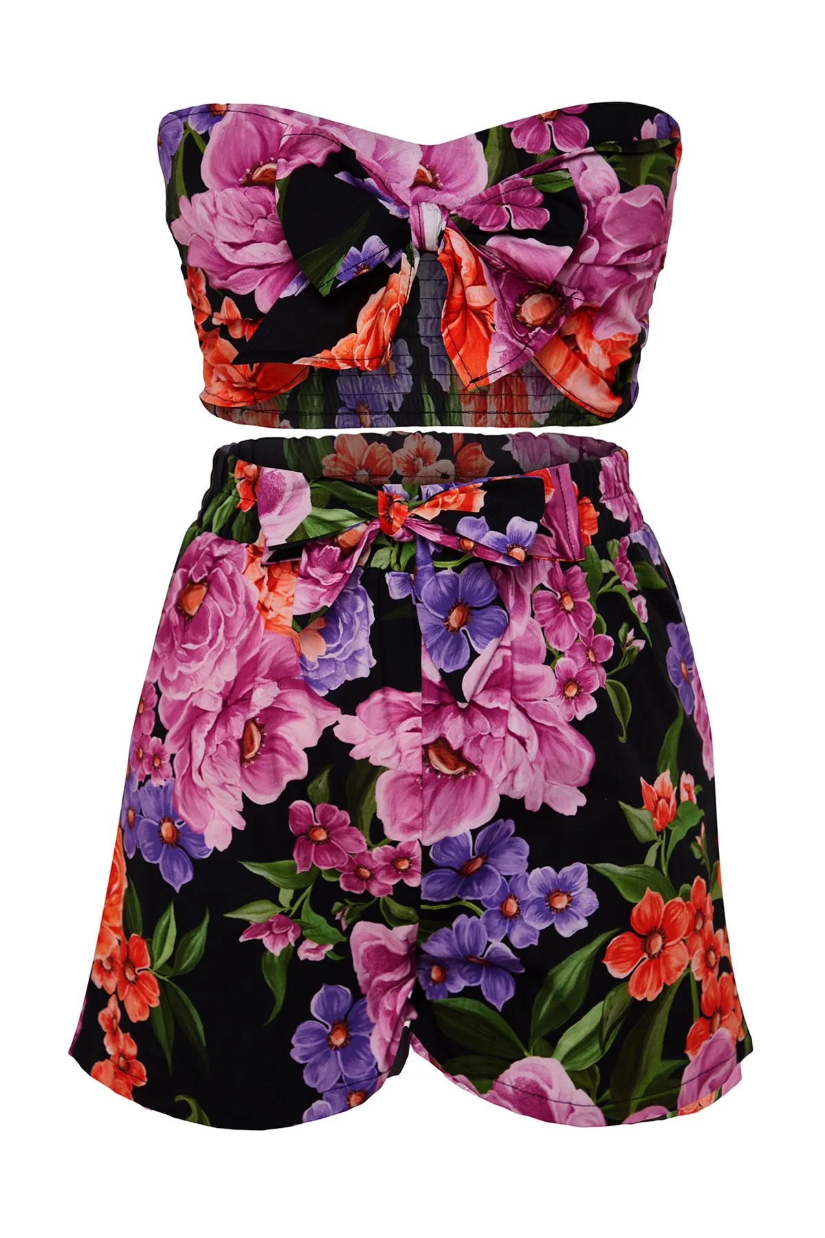 Trendyol Collection  Set aus Bluse und Shorts aus 100 % Baumwolle mit Blumenmuster und Webmuster TBESS23AU00142