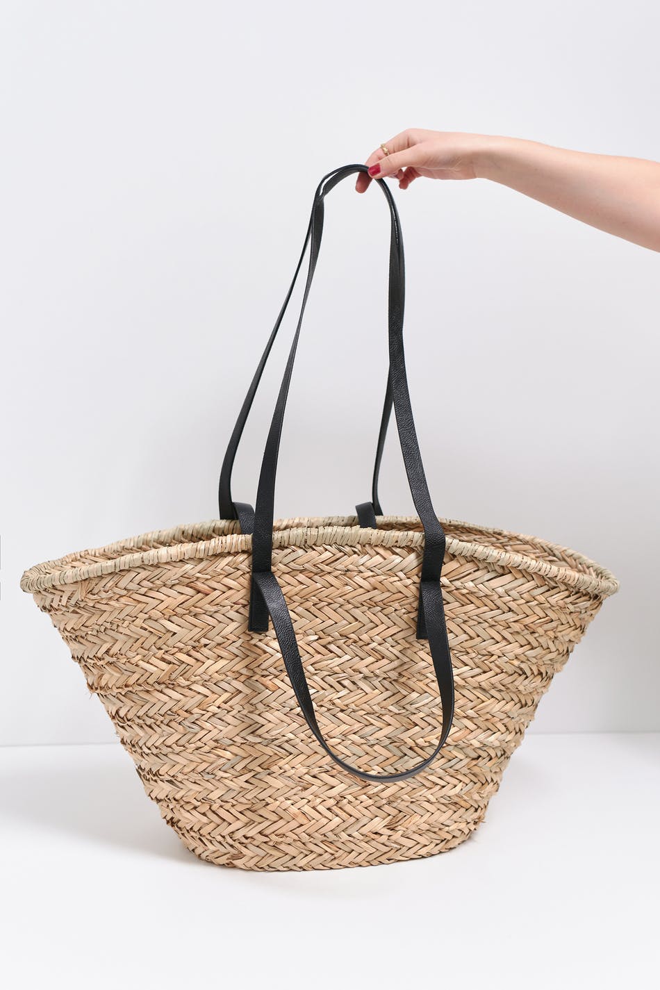 Straw beach bag