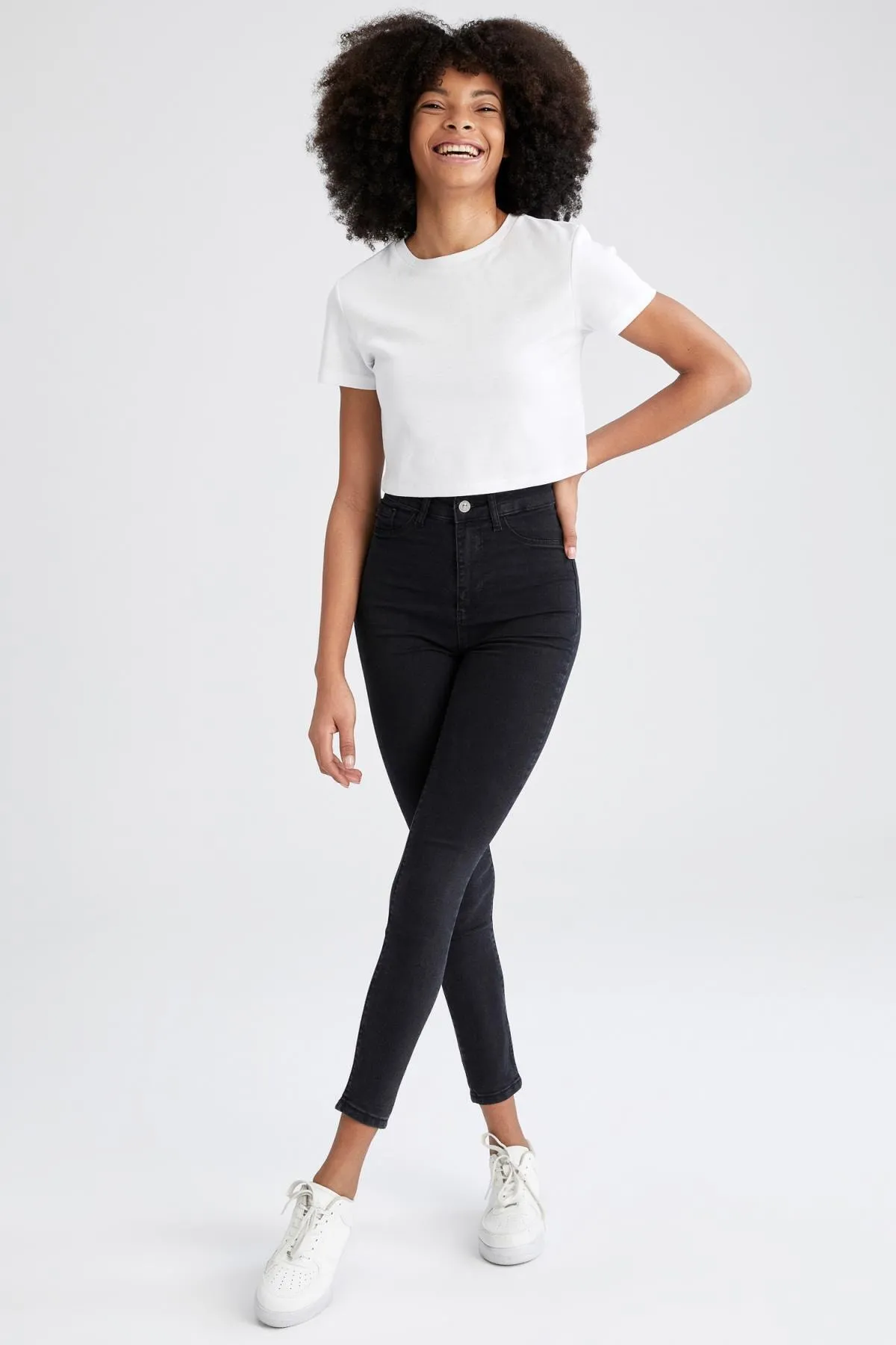 DeFacto  Super Skinny Fit Jeanshose mit hoher Taille