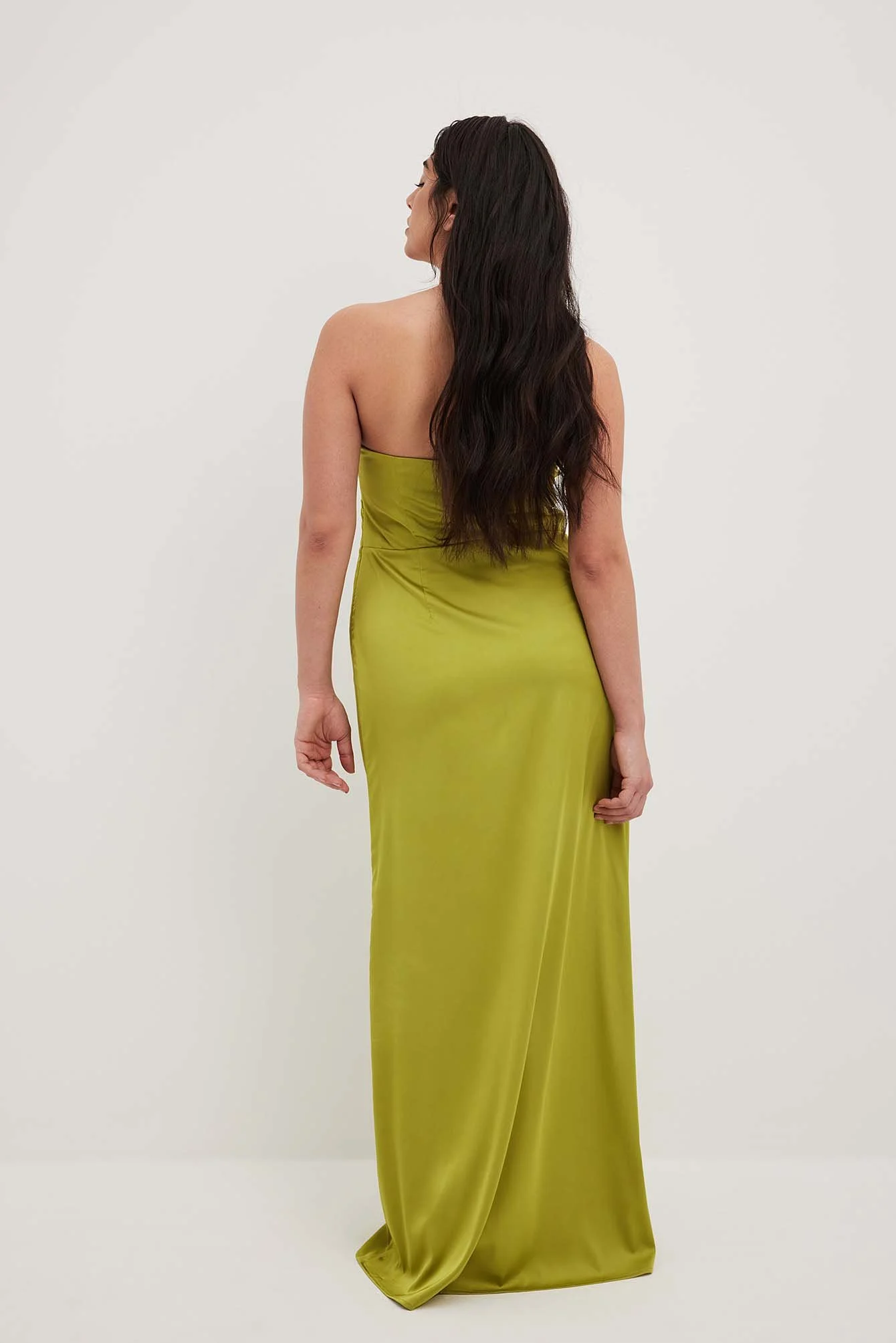 Maxikleid mit Details