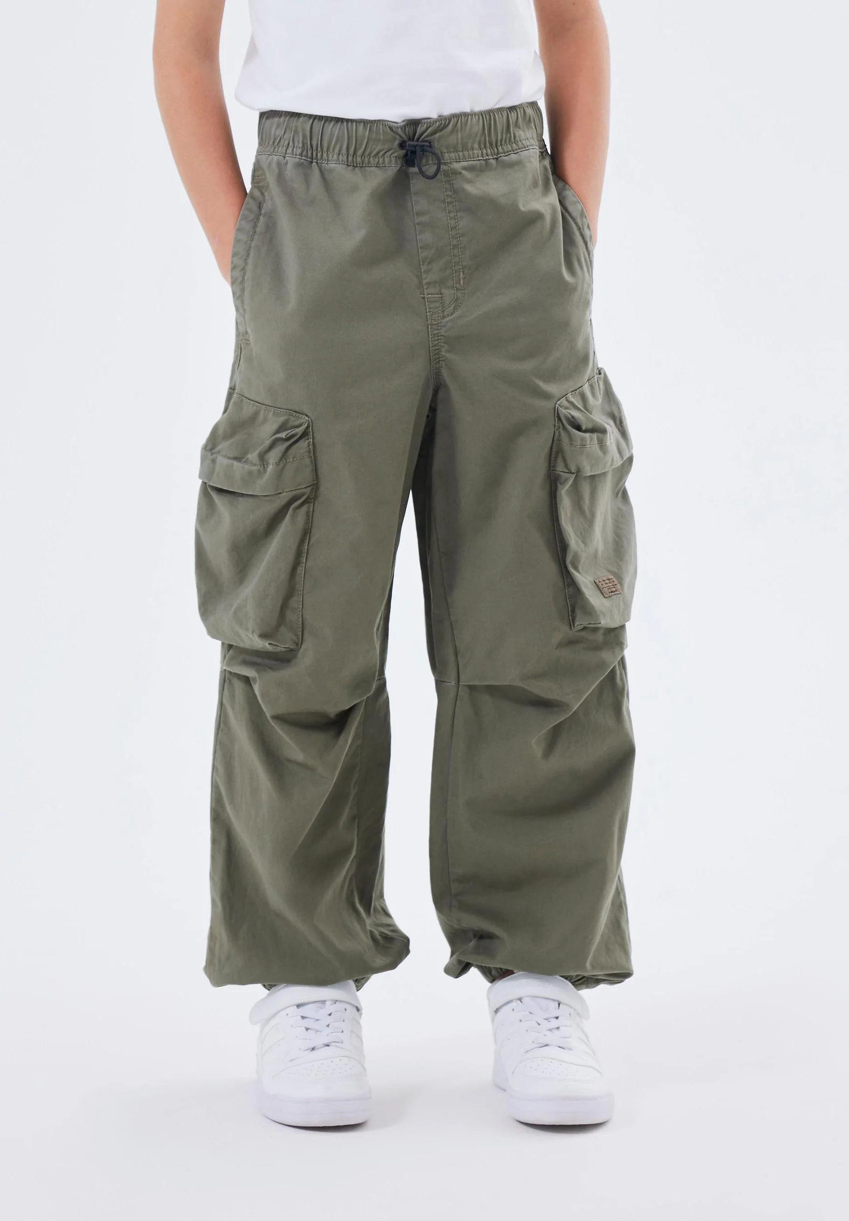 Nómbralo NKMBEN PARACHUTE - Pantalones cargo