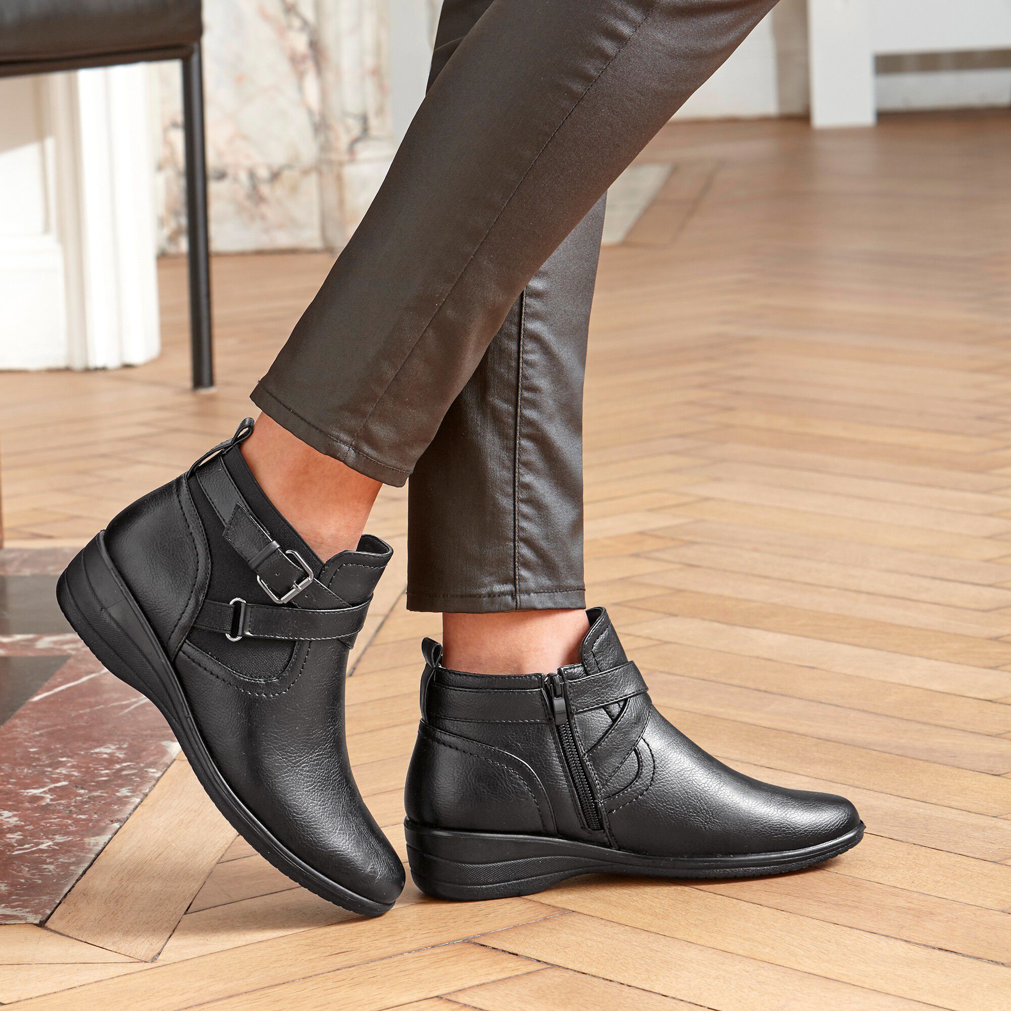 Low-boots confort compensées et zippées