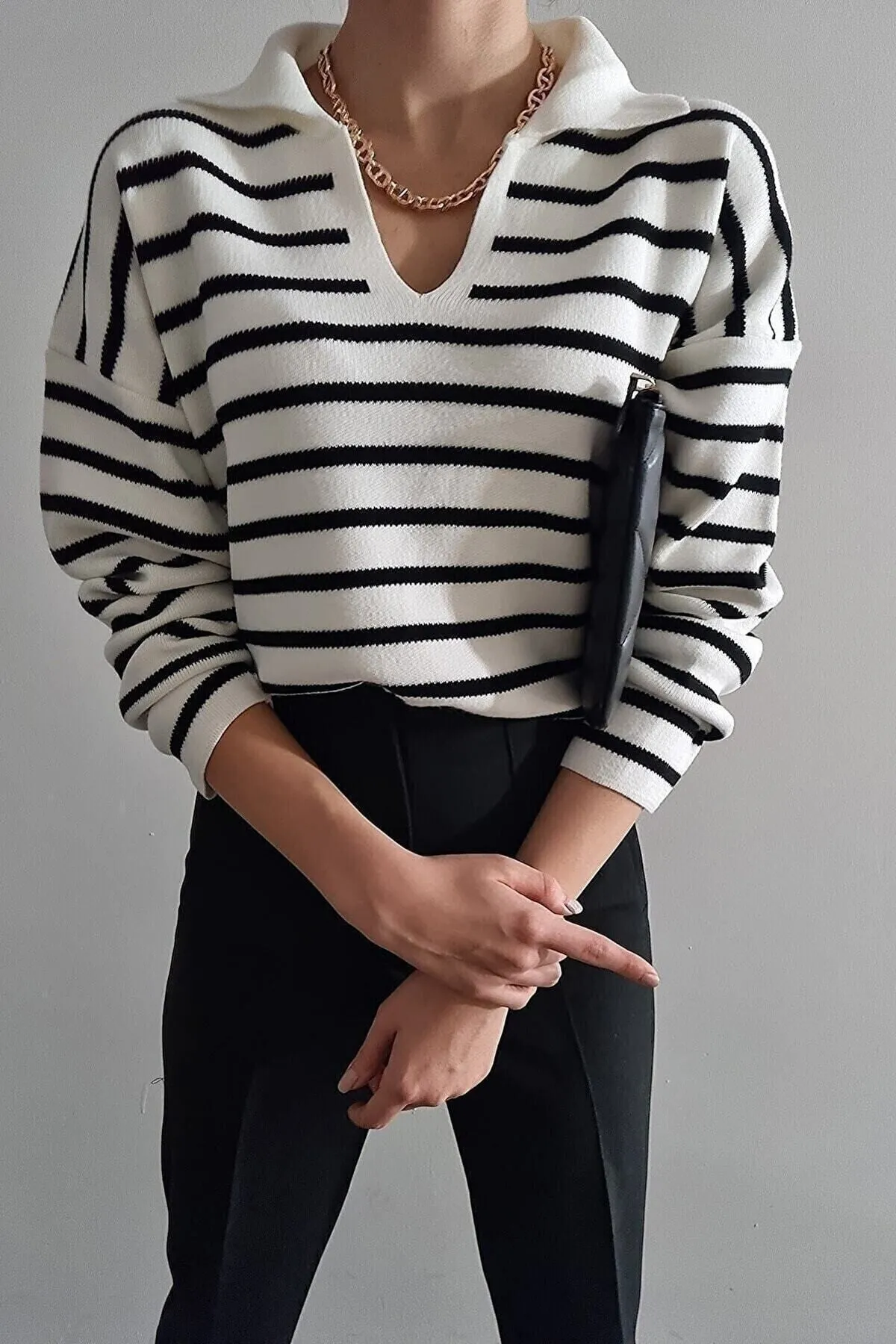 EnModaStyle  Weiß gestreifter Strickpullover