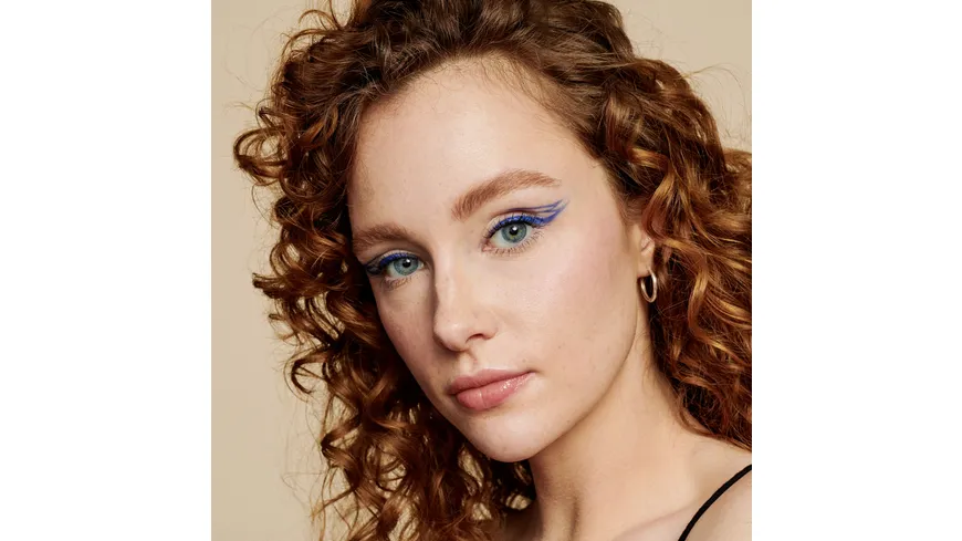 Catrice Highlighting Eyeshadow 010 - Highlight To Hell
